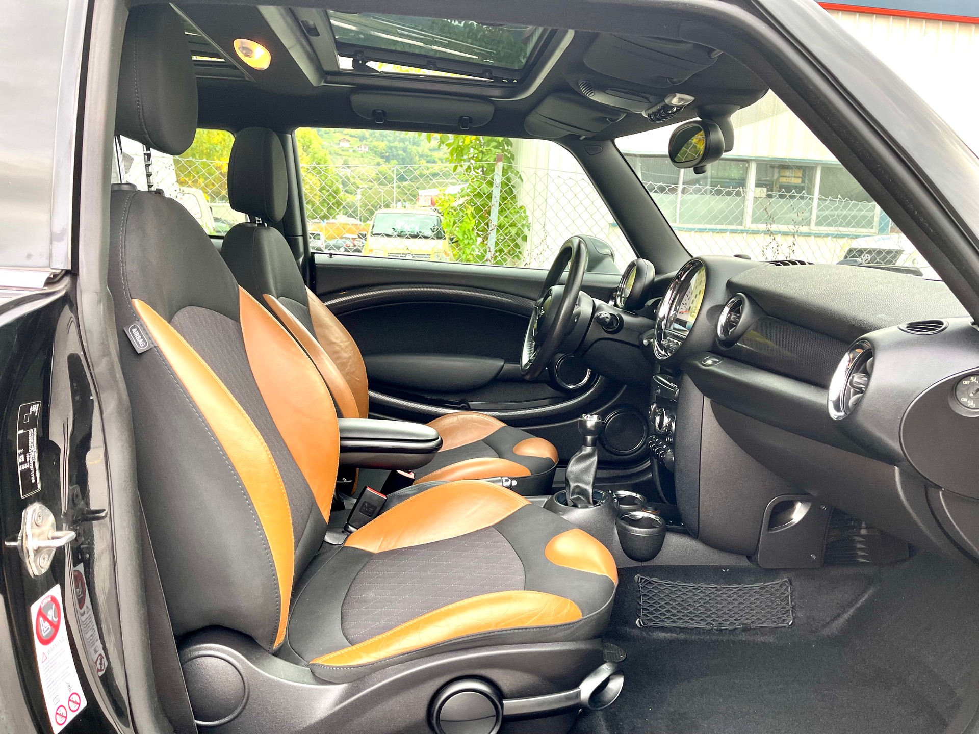 MINI Cooper S-image-18