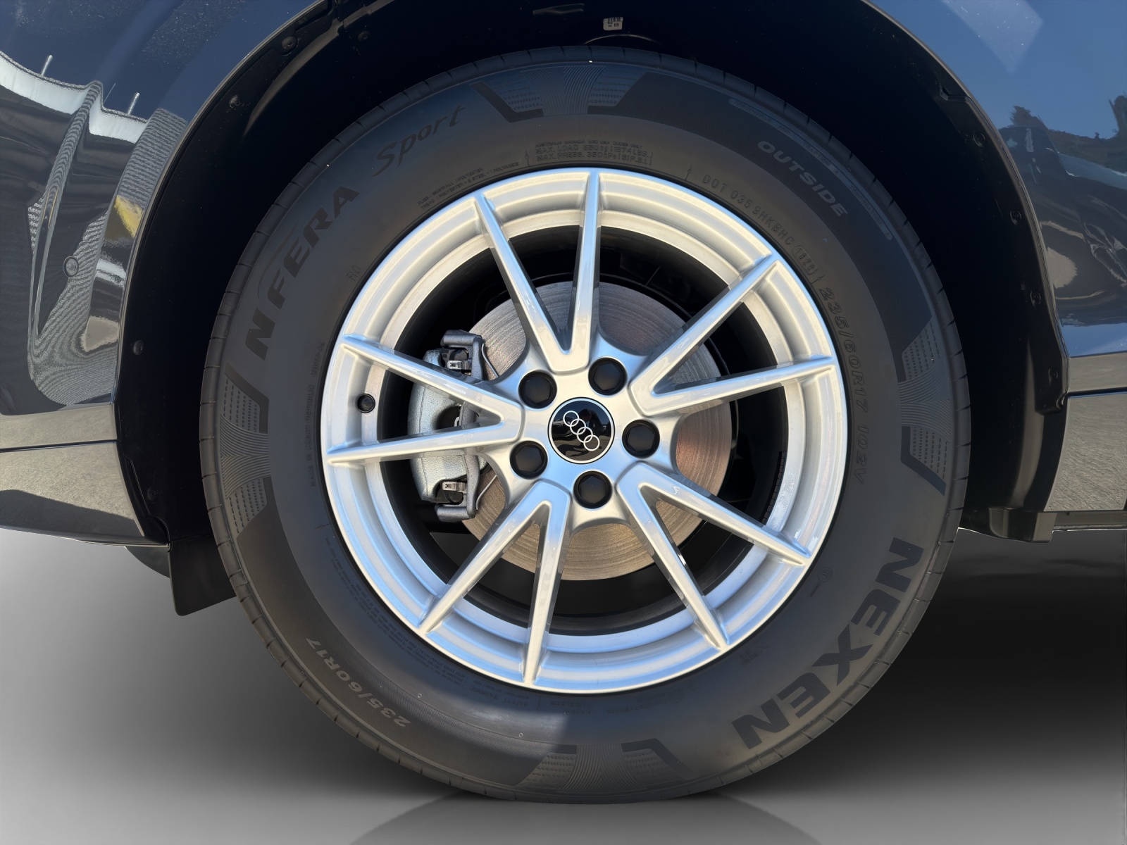 AUDI Q3 SUV 110 kW TFSI S tronic-image-13