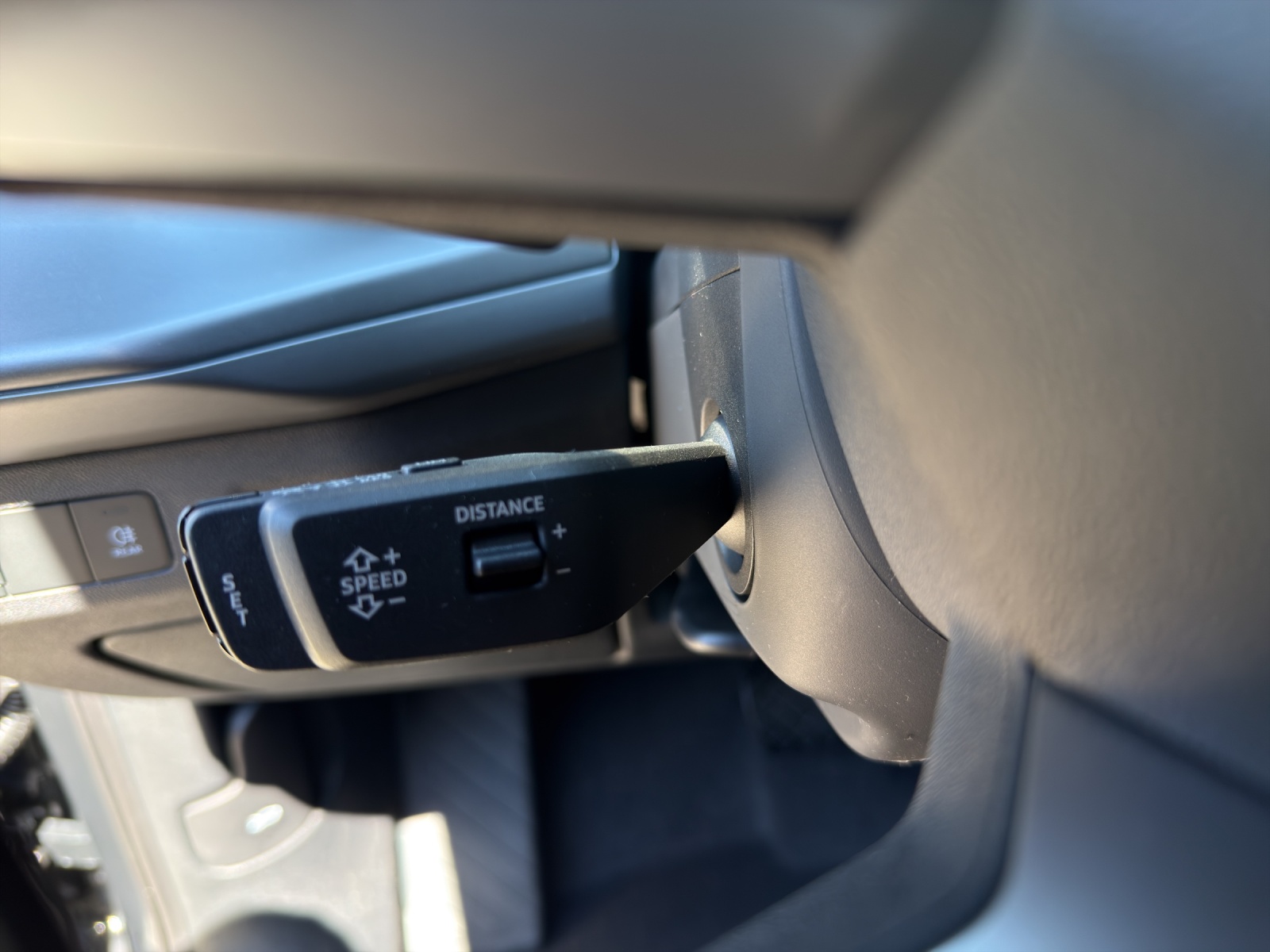AUDI Q3 SUV 110 kW TFSI S tronic-image-15