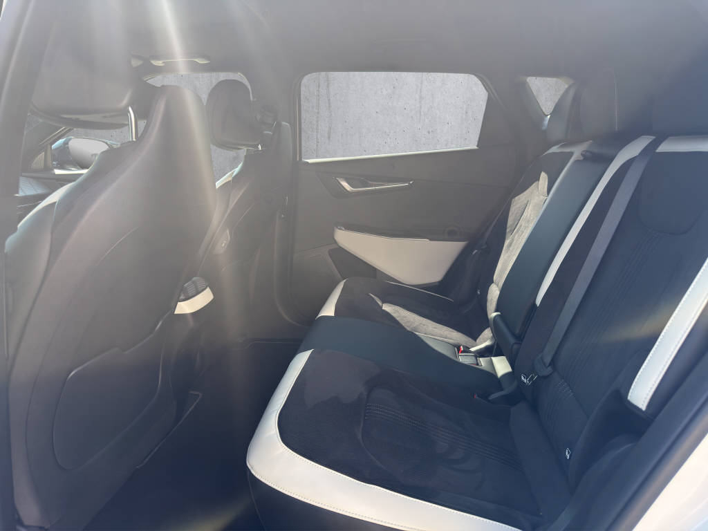 KIA EV6 77 kWh GT-Line 4x4-image-13
