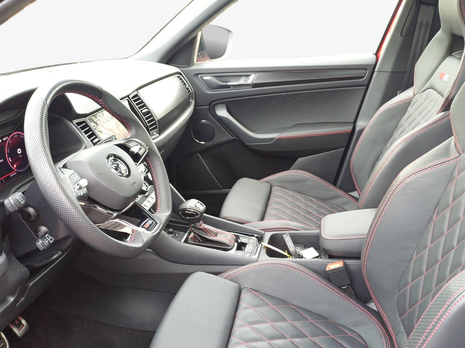 SKODA Kodiaq 2.0 TSI 4x4 RS-image-7
