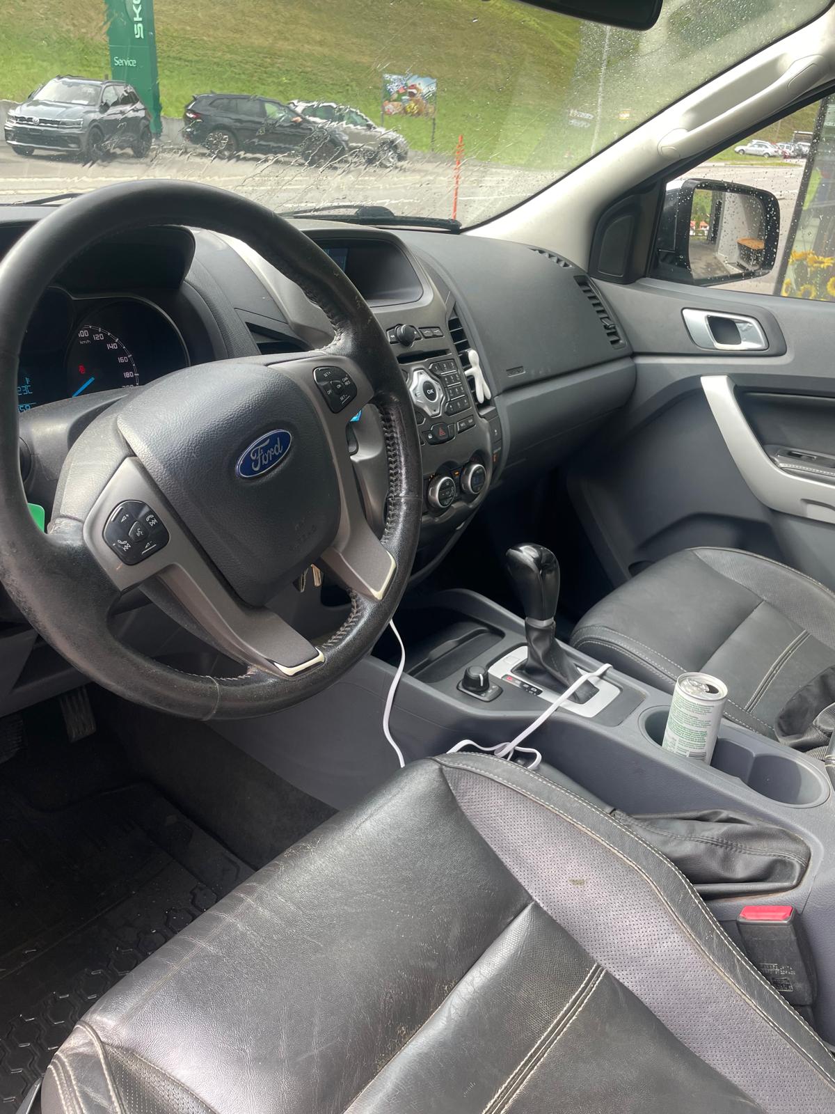 FORD Ranger Wildtrak 3.2 TDCi 4x4 A-image-12