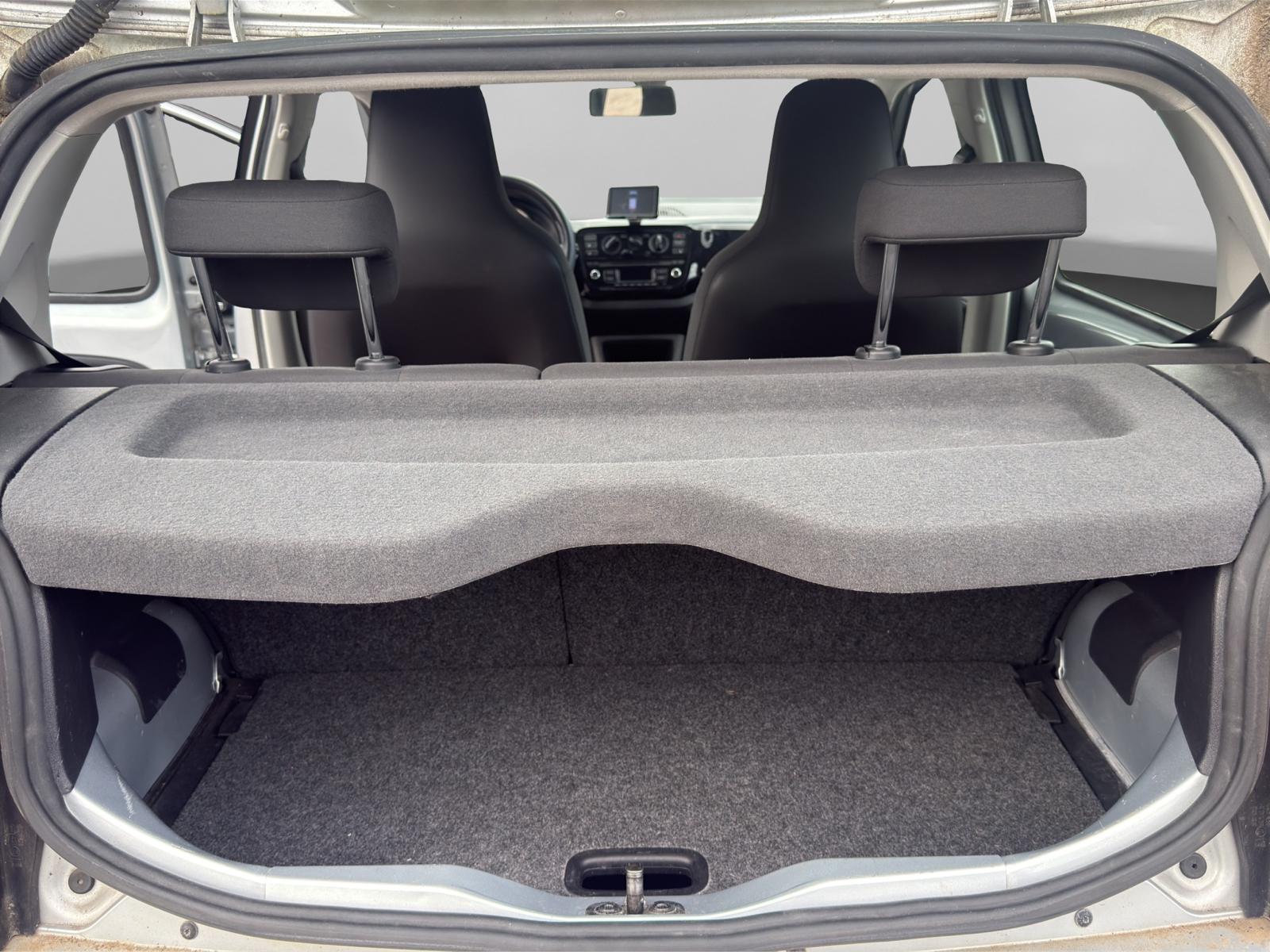 VW Up 1.0 Bergamont-image-14