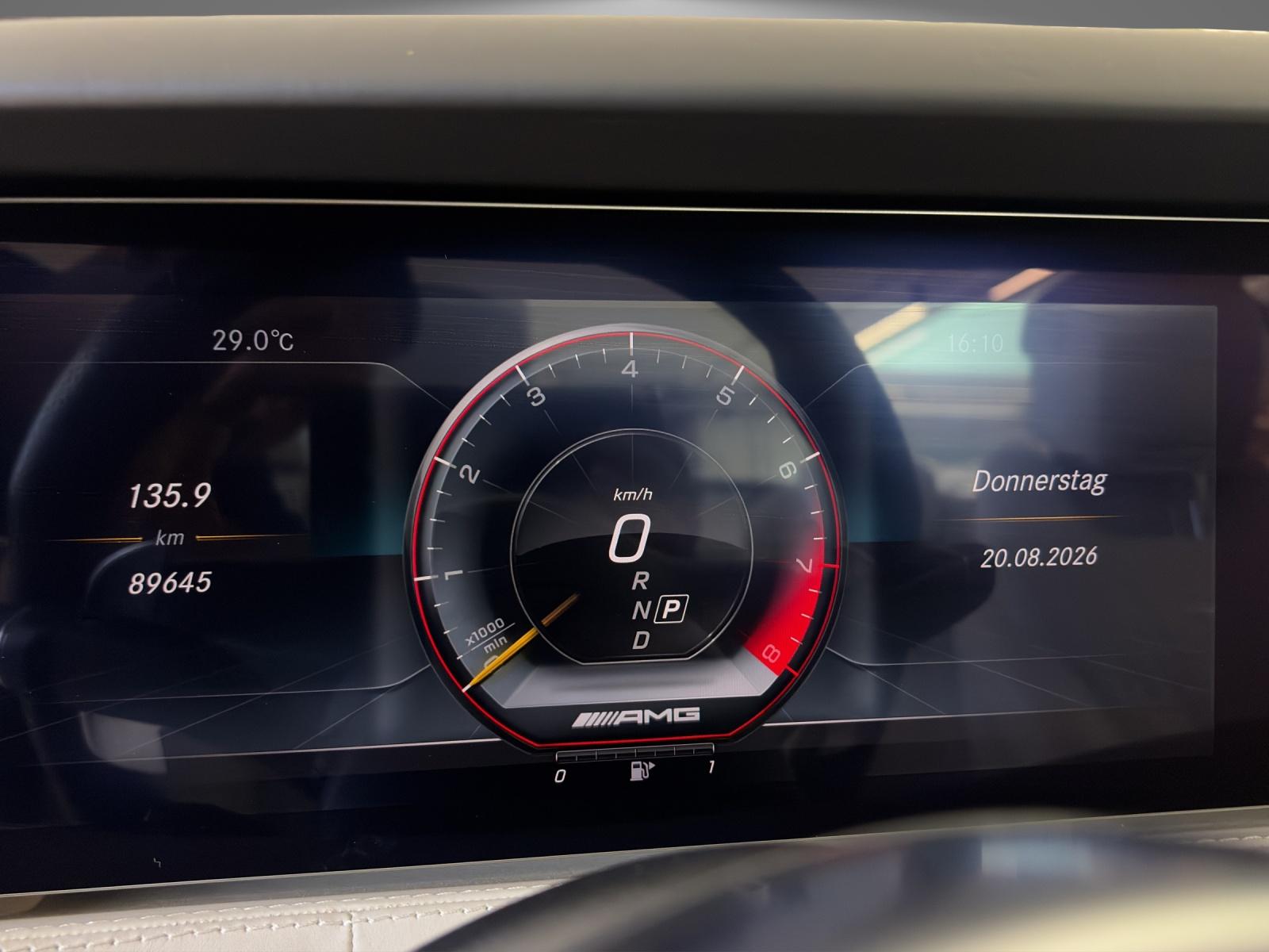 MERCEDES-BENZ S 63 V8 AMG 4matic+ Cabriolet-image-11