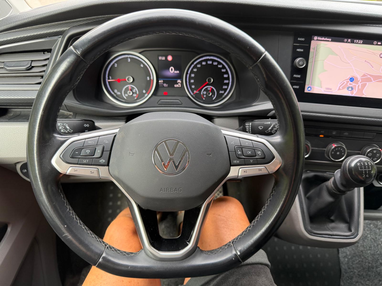 VW 2.0 TDI 110 Entry Langer Radstand (3400)-image-5