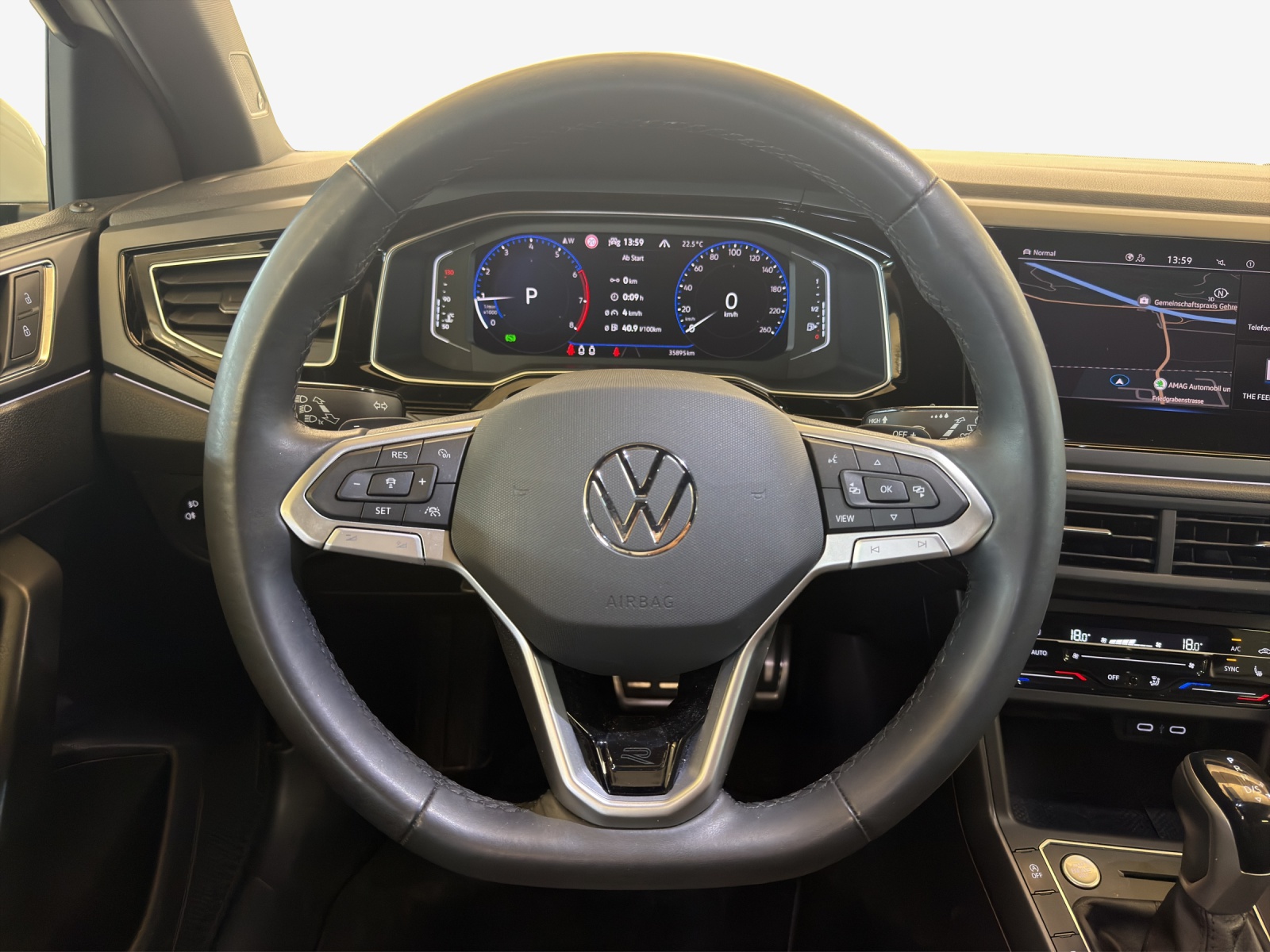 VW Polo 1.0 TSI R-Line DSG-image-8