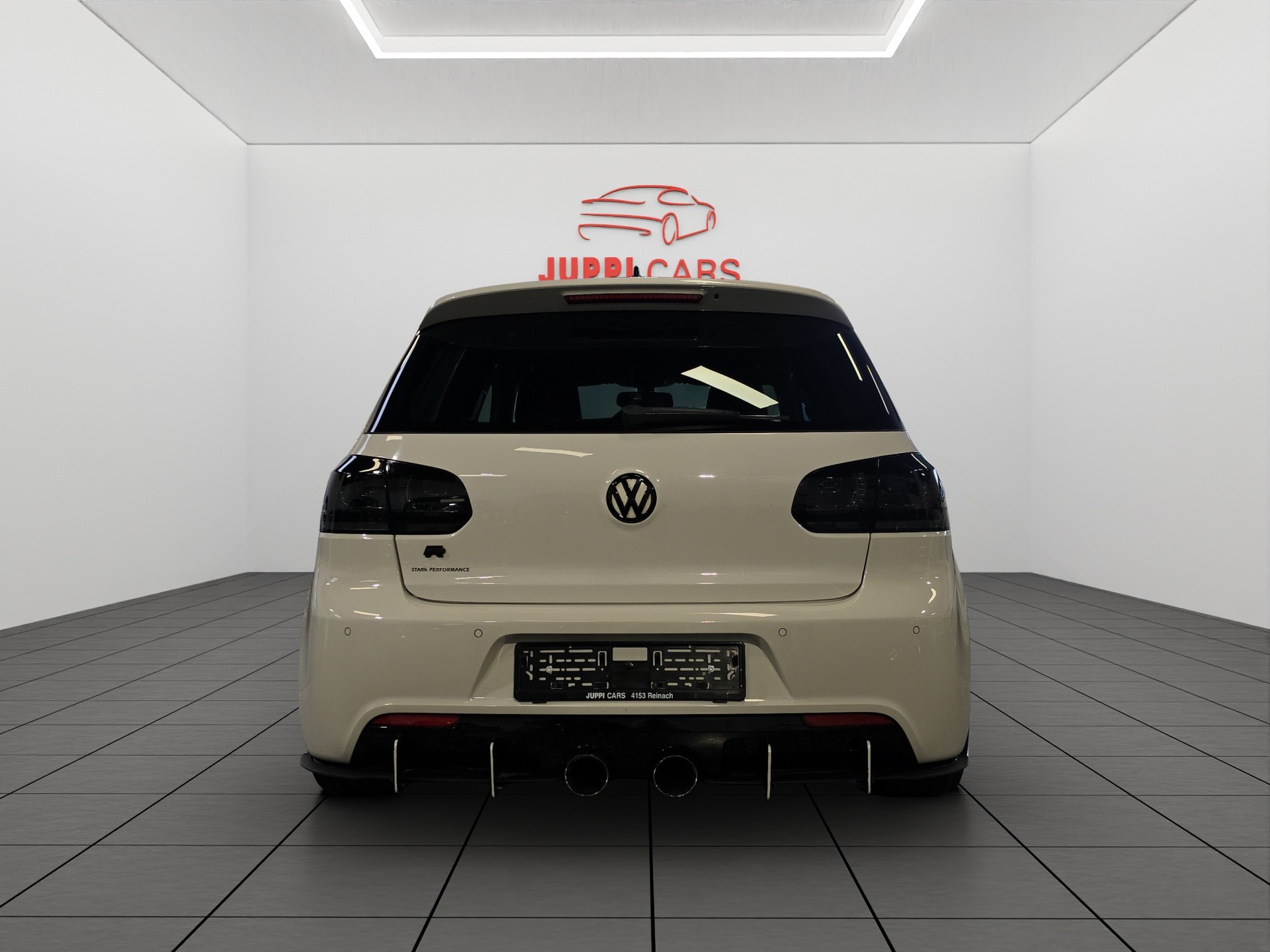 VW Golf 2.0 TSI R 4Motion DSG-image-3