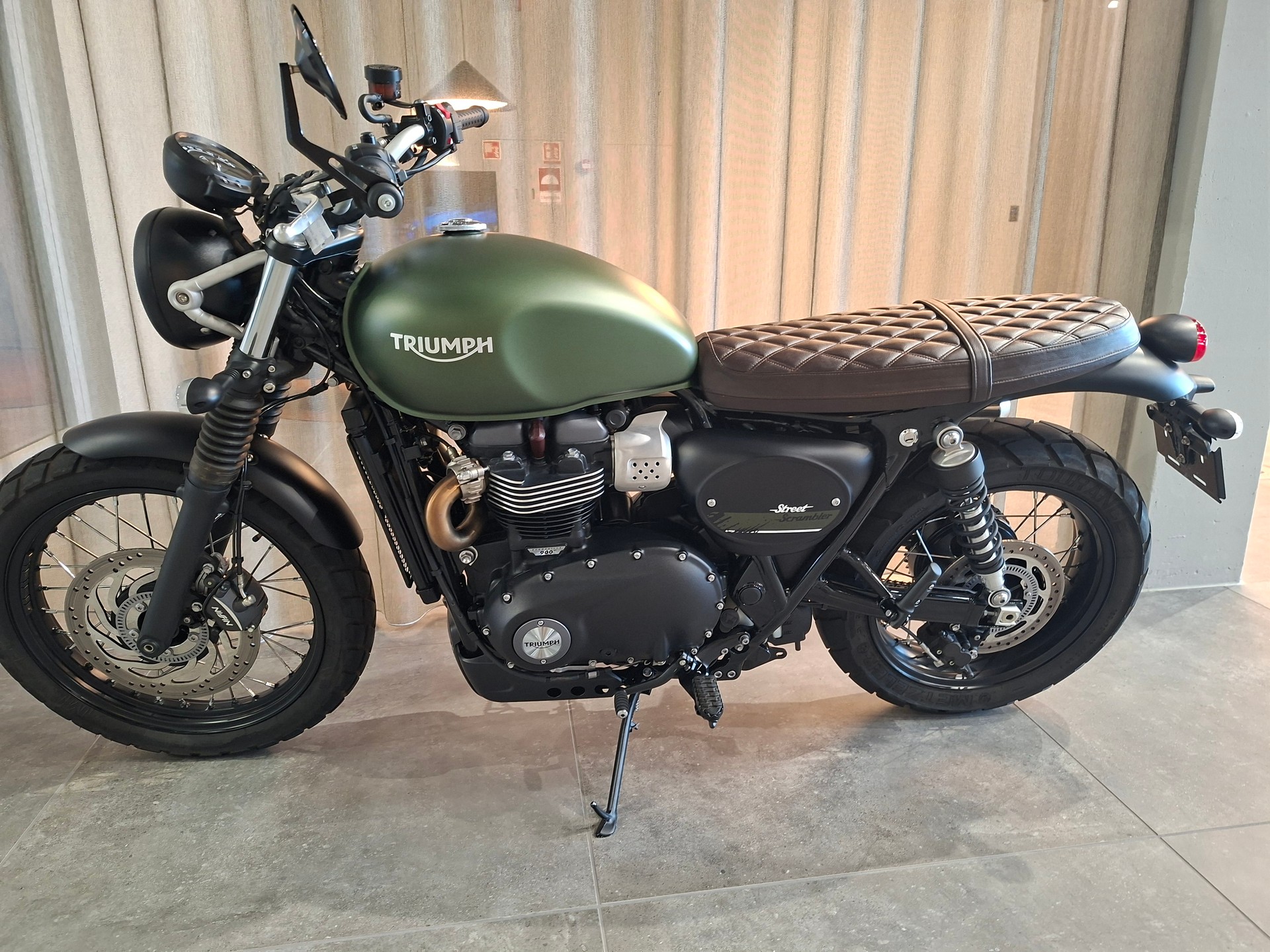 TRIUMPH Street Scrambler 900-image-4