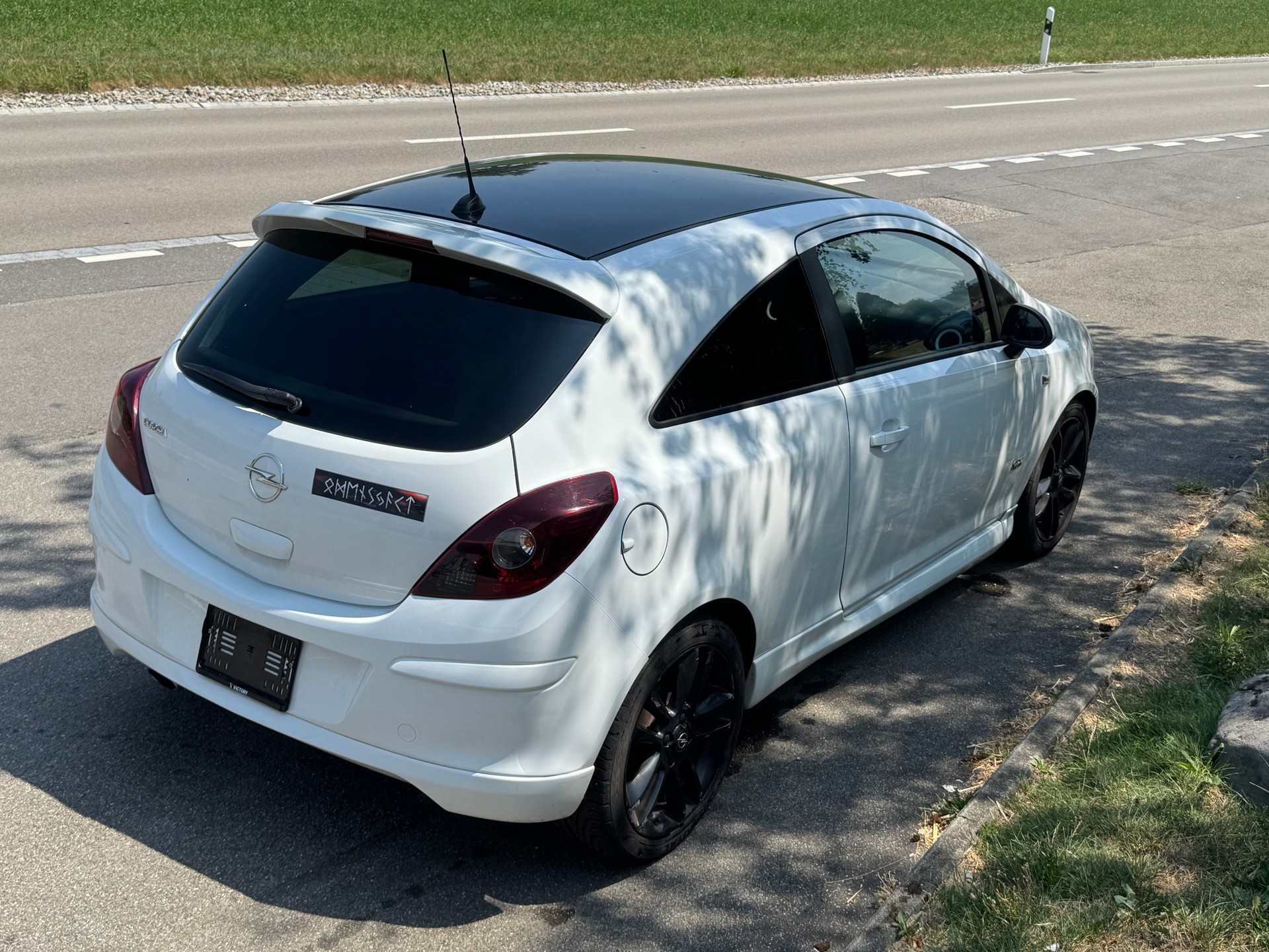 OPEL Corsa 1.4 TP Sport-image-4