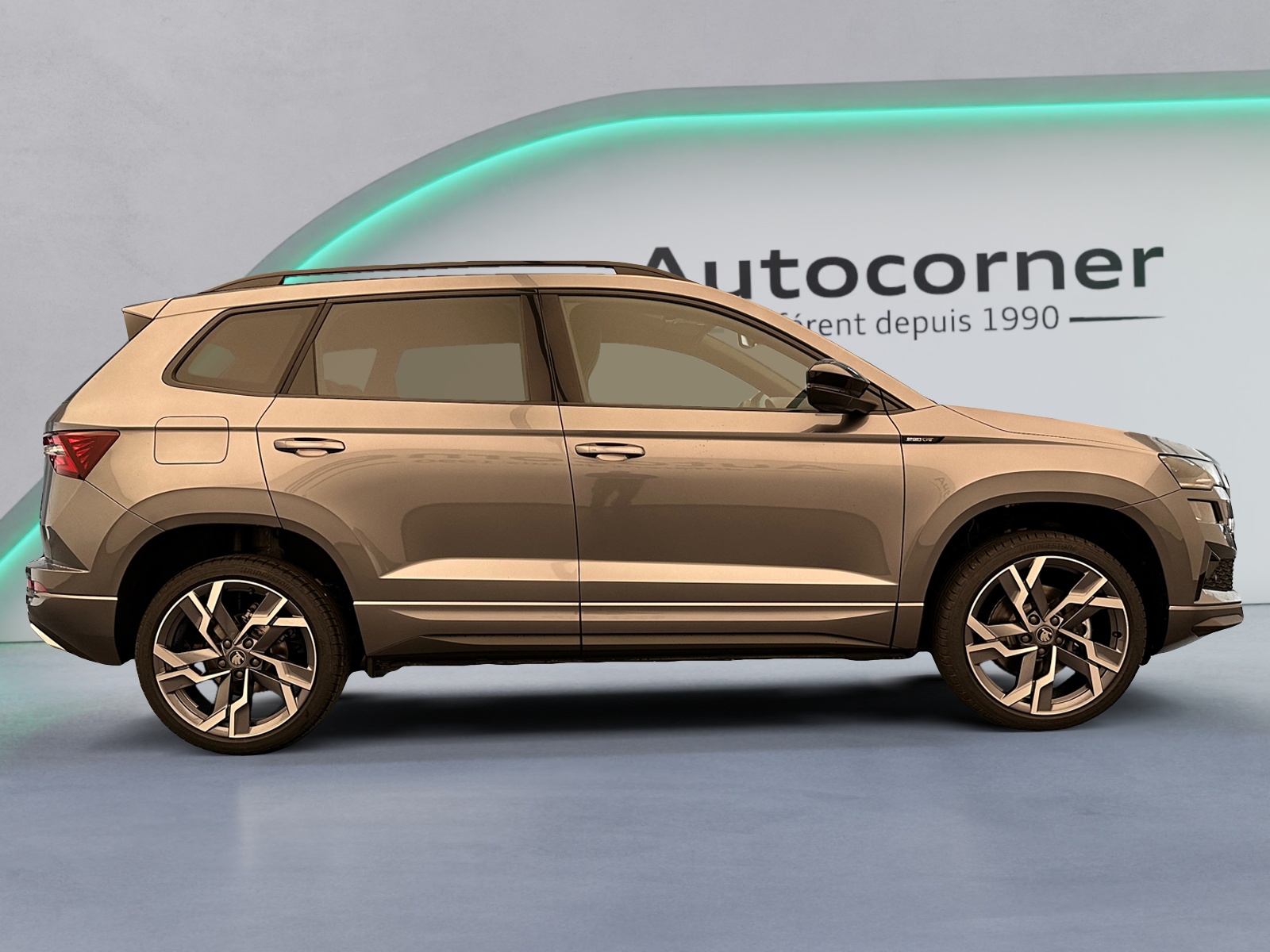SKODA Karoq 2.0 TSI SportLine 4x4 DSG-image-5