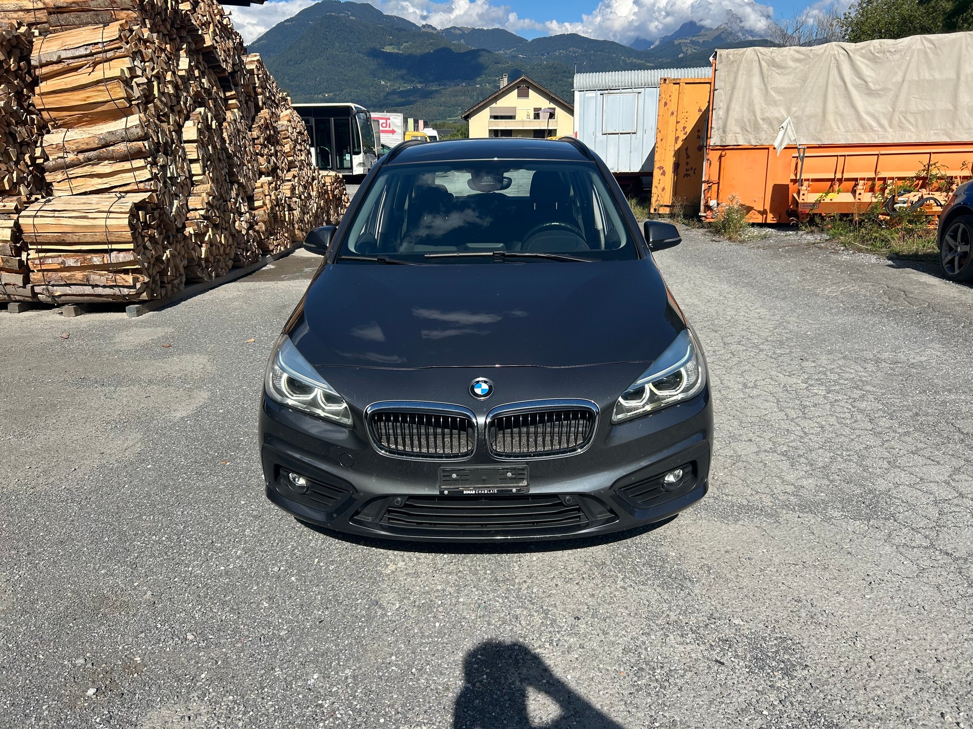 BMW 218d Gran Tourer Steptronic-image-2
