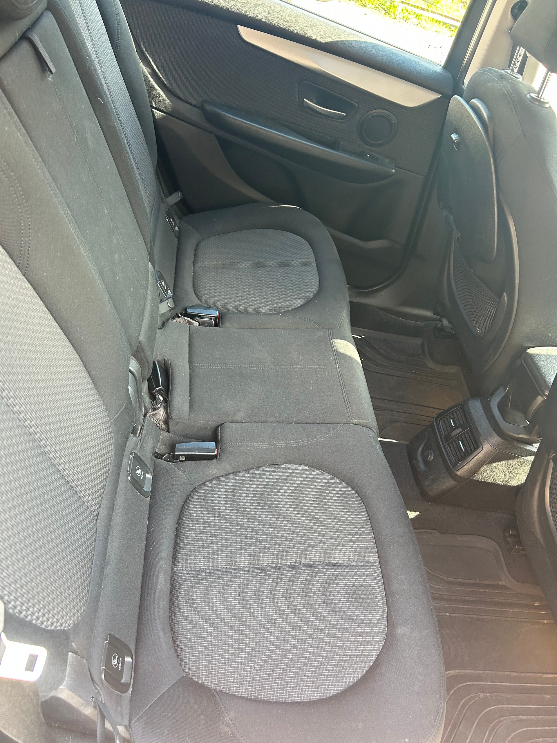 BMW 218d Gran Tourer Steptronic-image-4