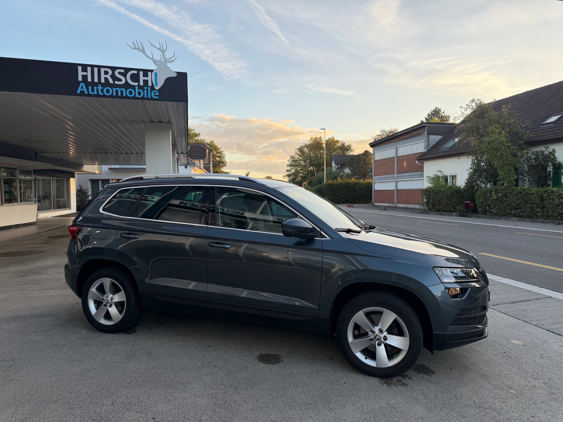 SKODA Karoq 1.5 TSI ACT Style DSG-image-1