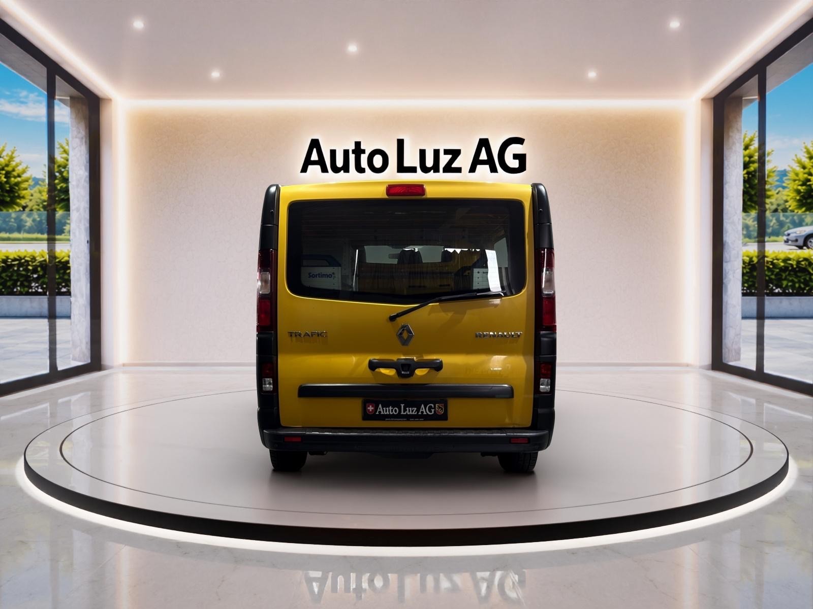 RENAULT Trafic ENERGY dCi 125 Grand Passenger Zen-showroom-element-3