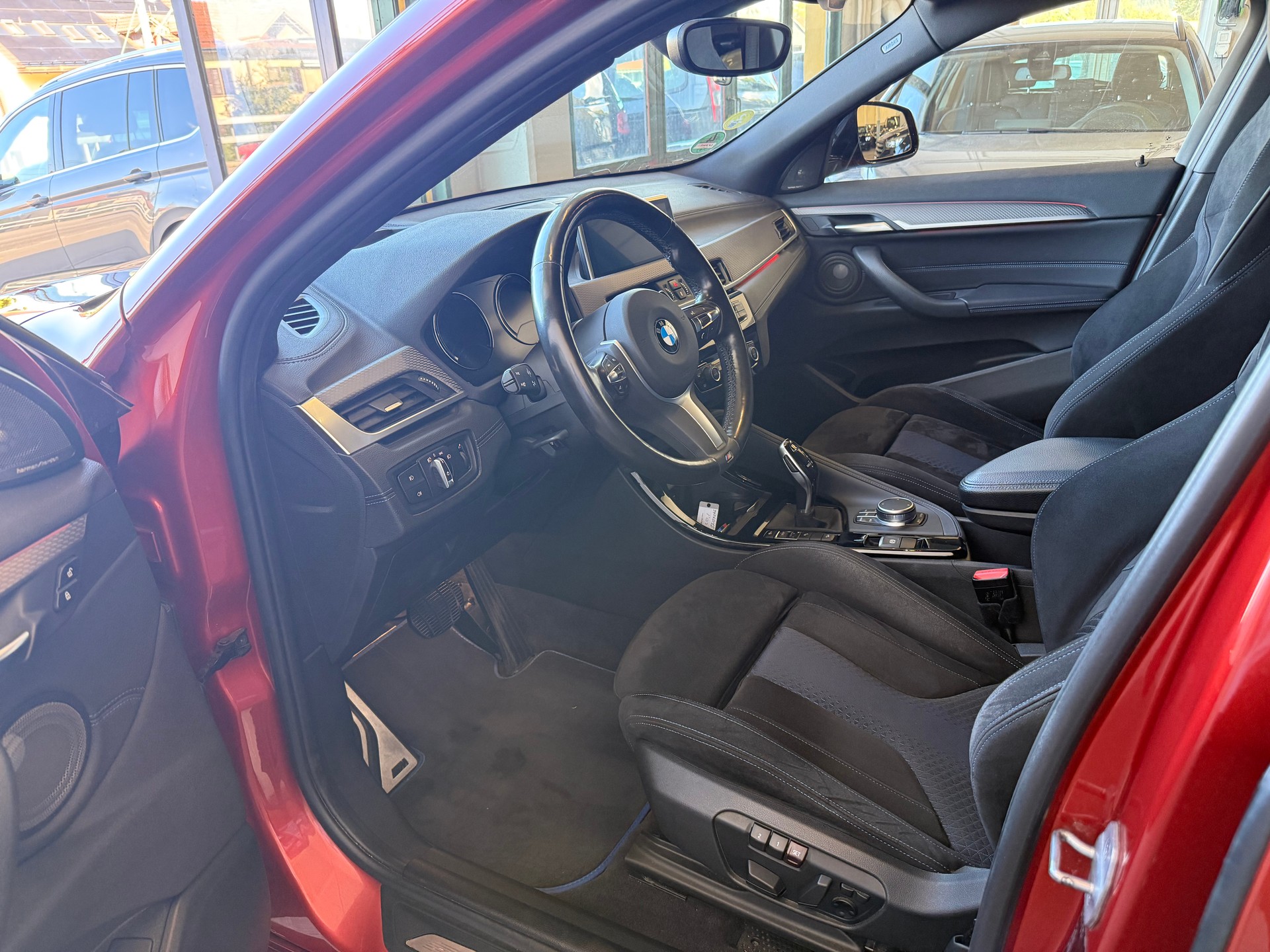 BMW X2 xDrive 20d M Sport Steptronic-image-6