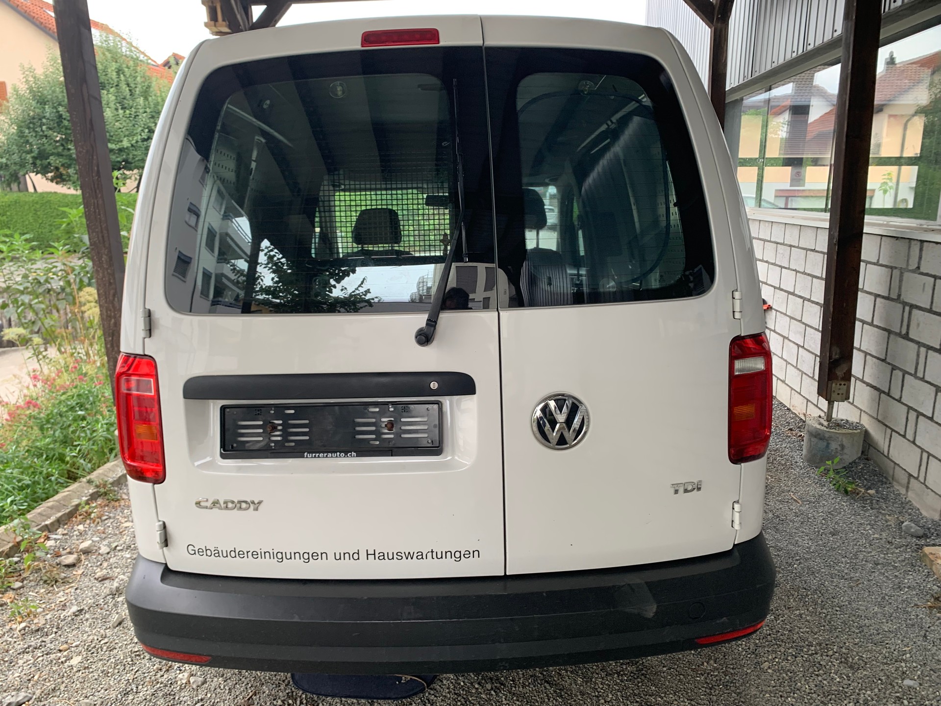 VW Caddy 1.6 TDI-image-3