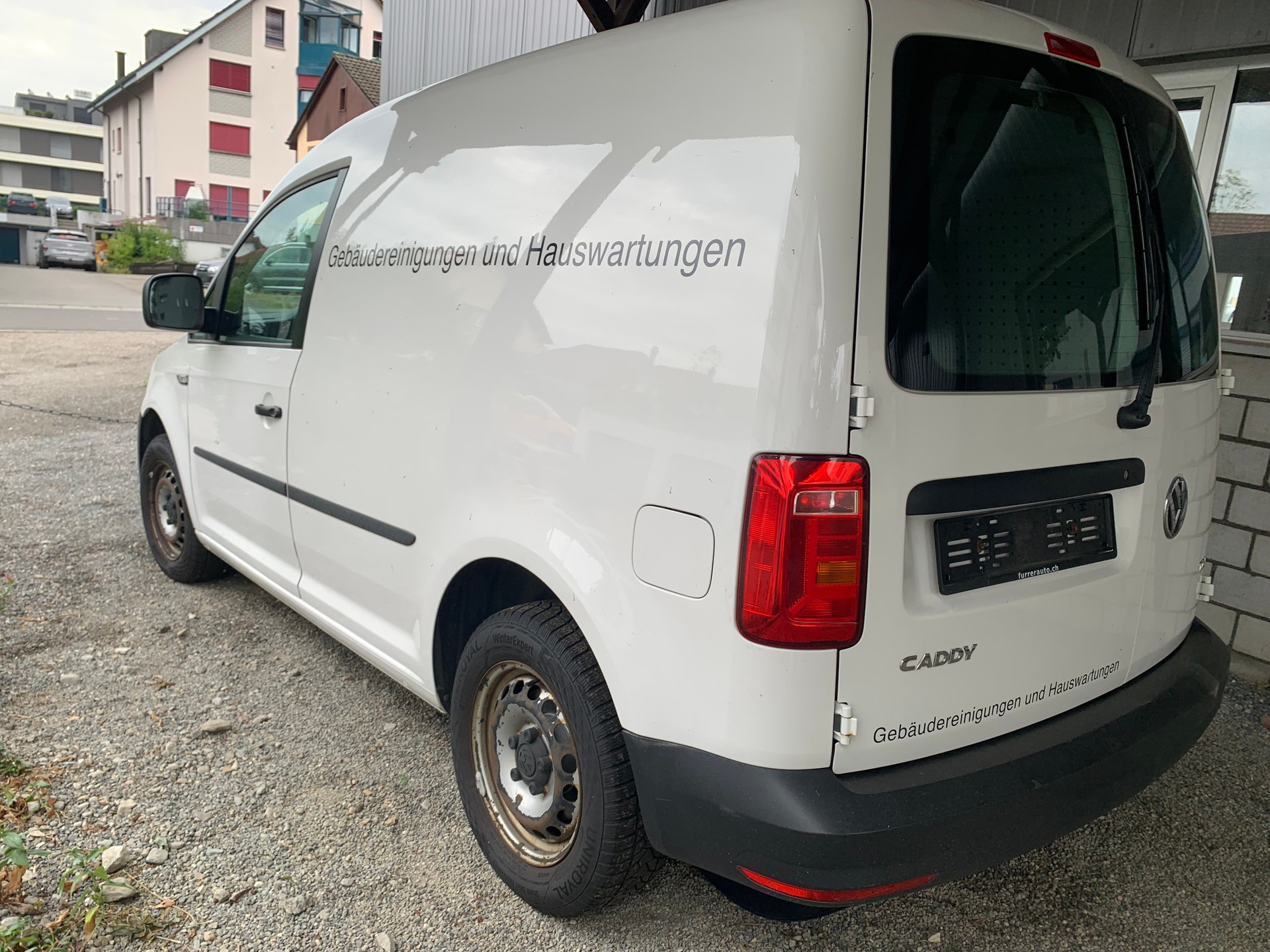 VW Caddy 1.6 TDI-image-2