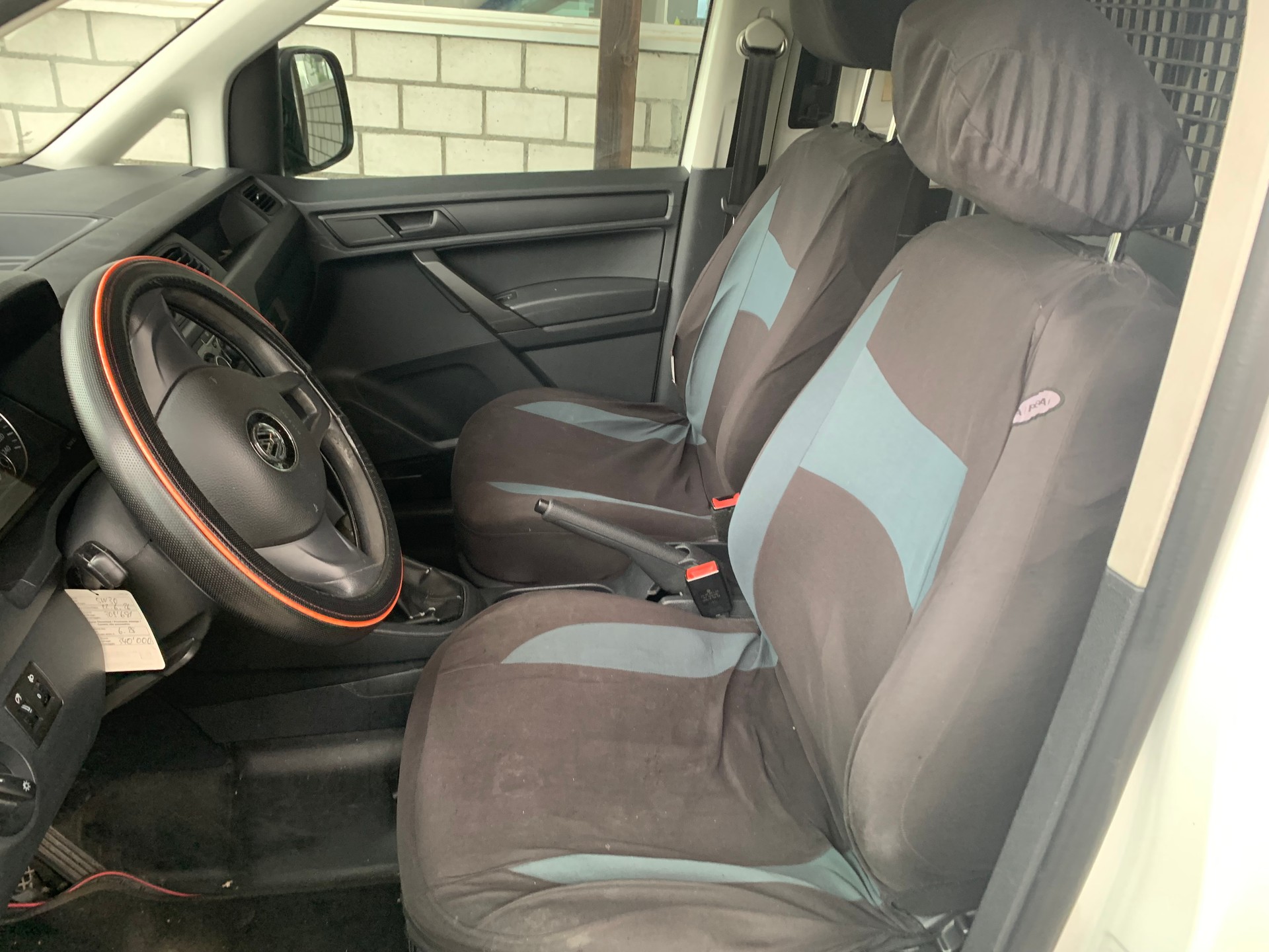 VW Caddy 1.6 TDI-image-4
