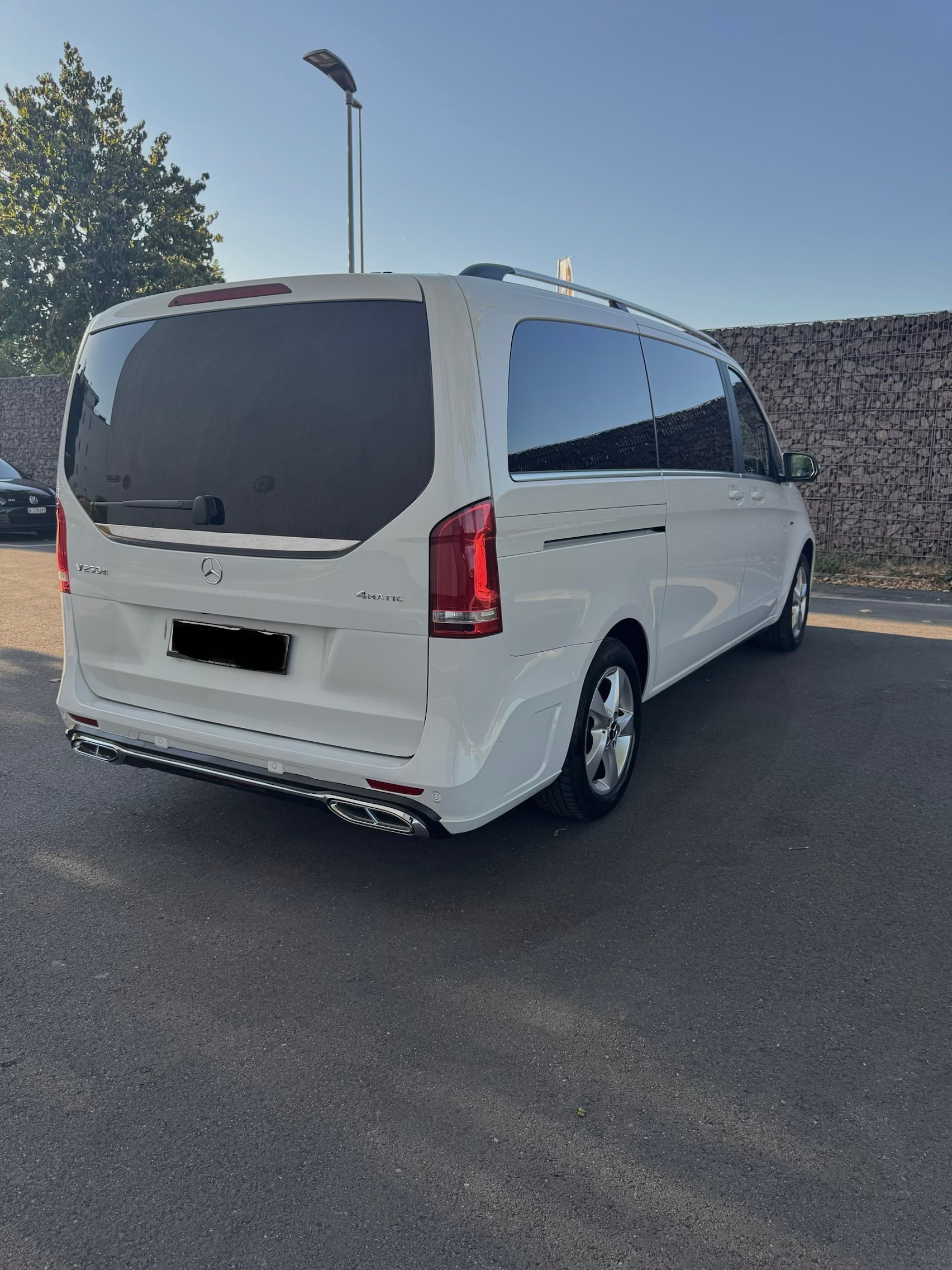 MERCEDES-BENZ V 250 d Swiss Edition lang 4Matic 7G-Tronic-image-5