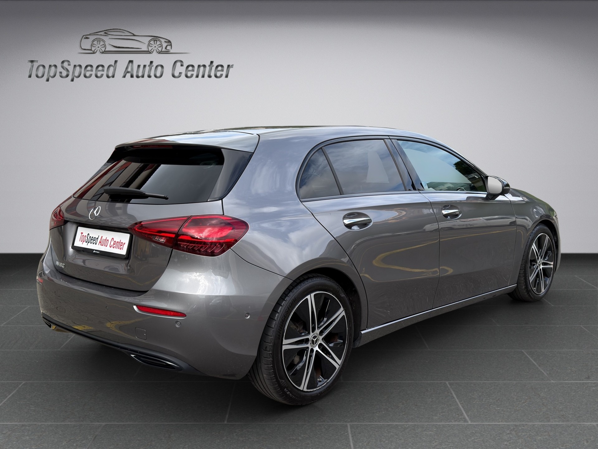 MERCEDES-BENZ A 180 7G-DCT-image-5