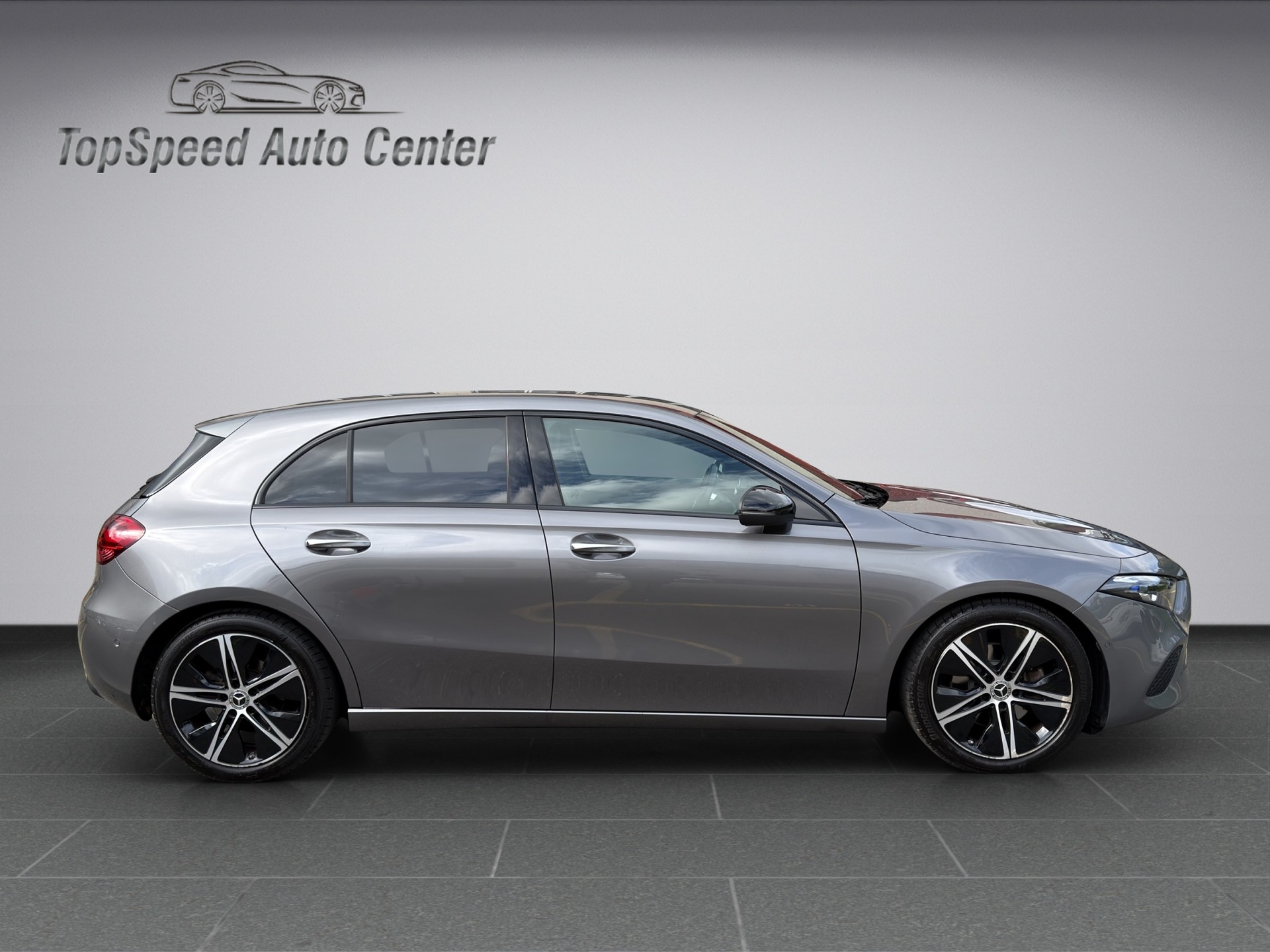 MERCEDES-BENZ A 180 7G-DCT-image-6