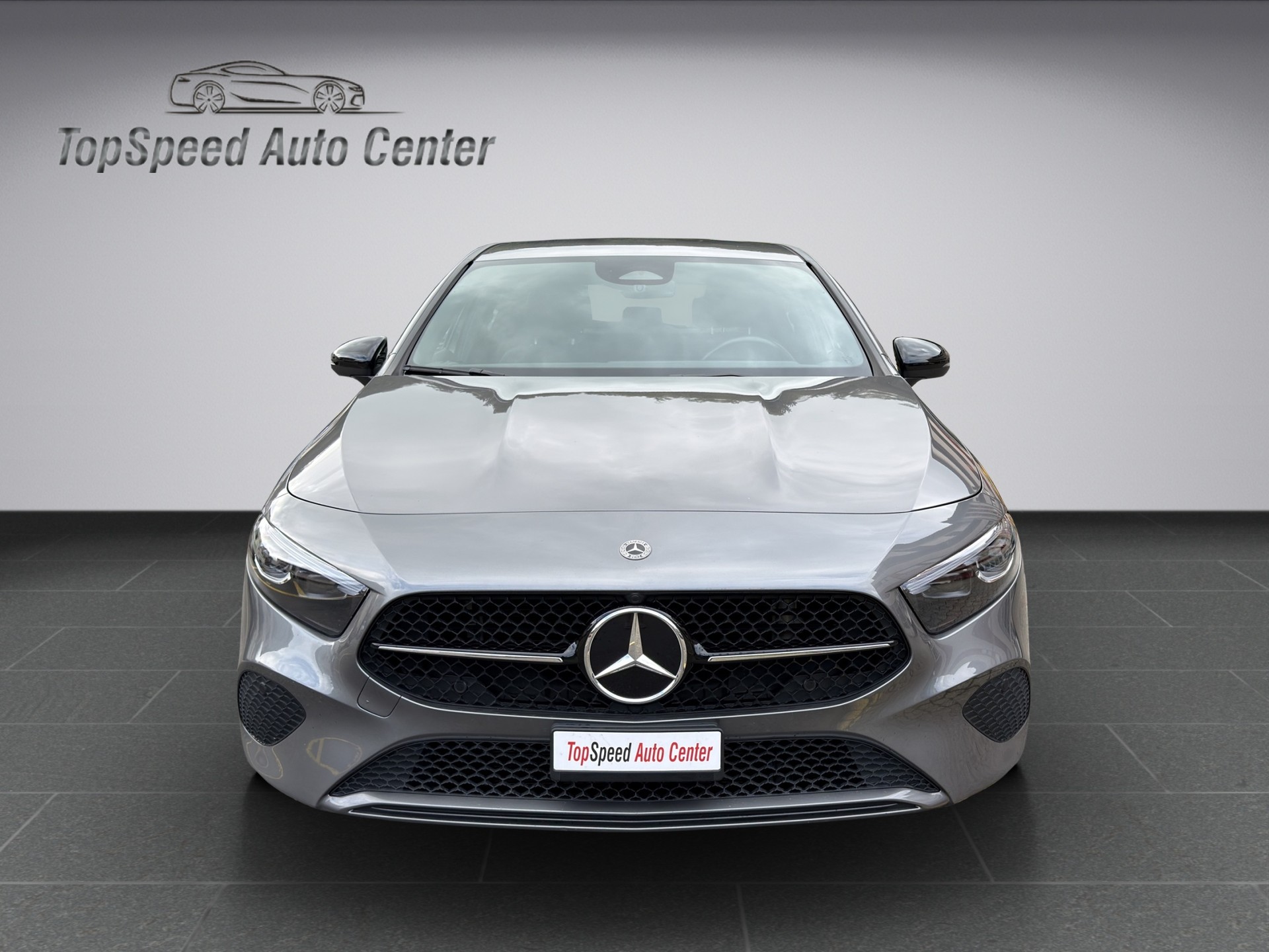 MERCEDES-BENZ A 180 7G-DCT-image-1