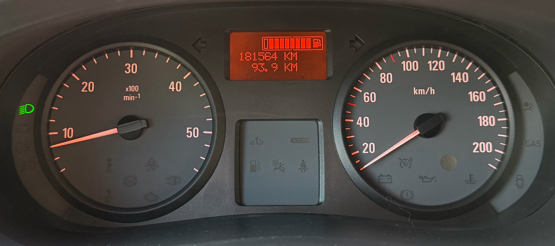 OPEL Vivaro 2.0 CDTI 114 Tour-image-9