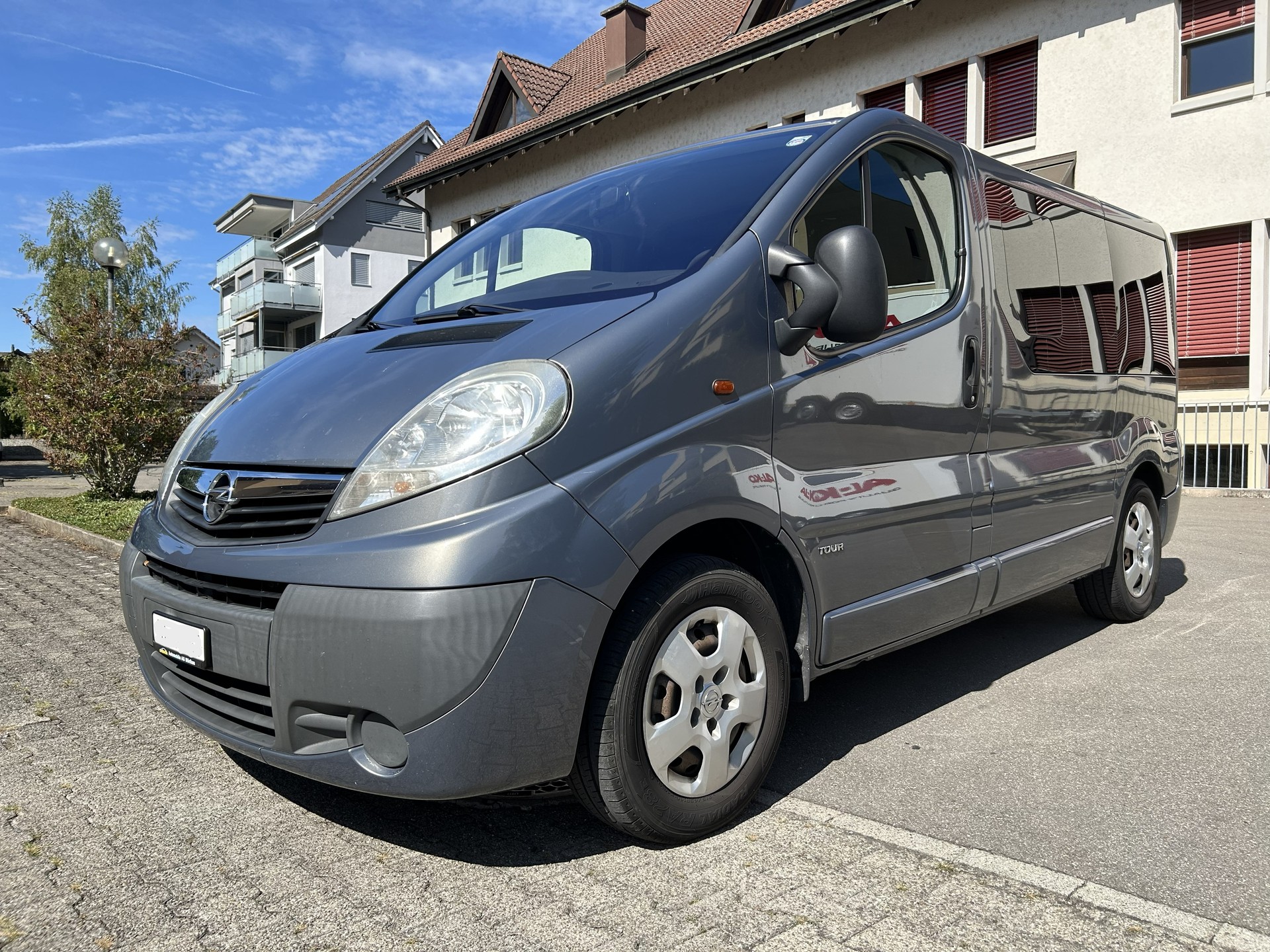 OPEL Vivaro 2.0 CDTI 114 Tour-image-0