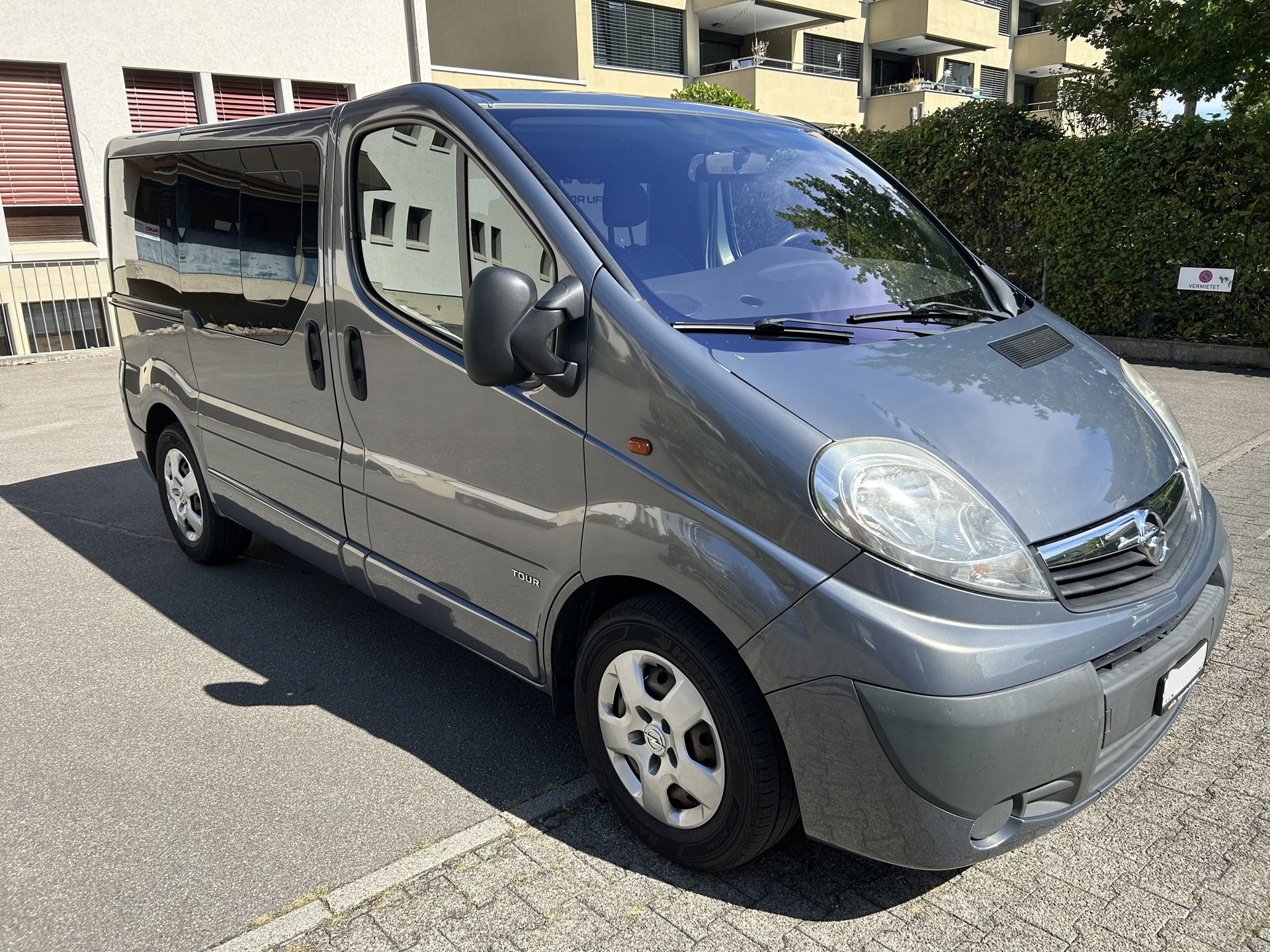 OPEL Vivaro 2.0 CDTI 114 Tour-image-1