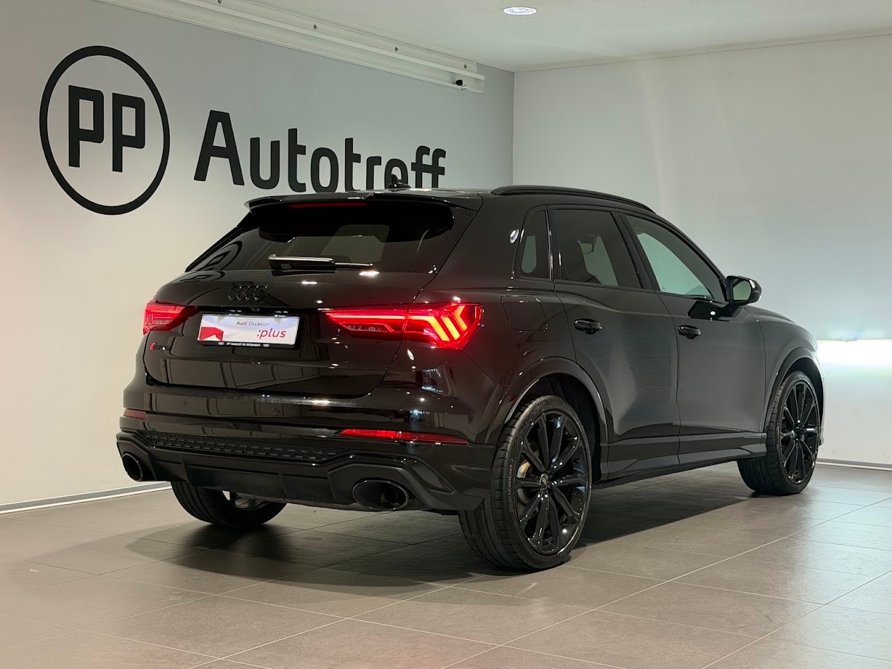 AUDI RS Q3 2.5 TFSI quattro S tronic-image-14