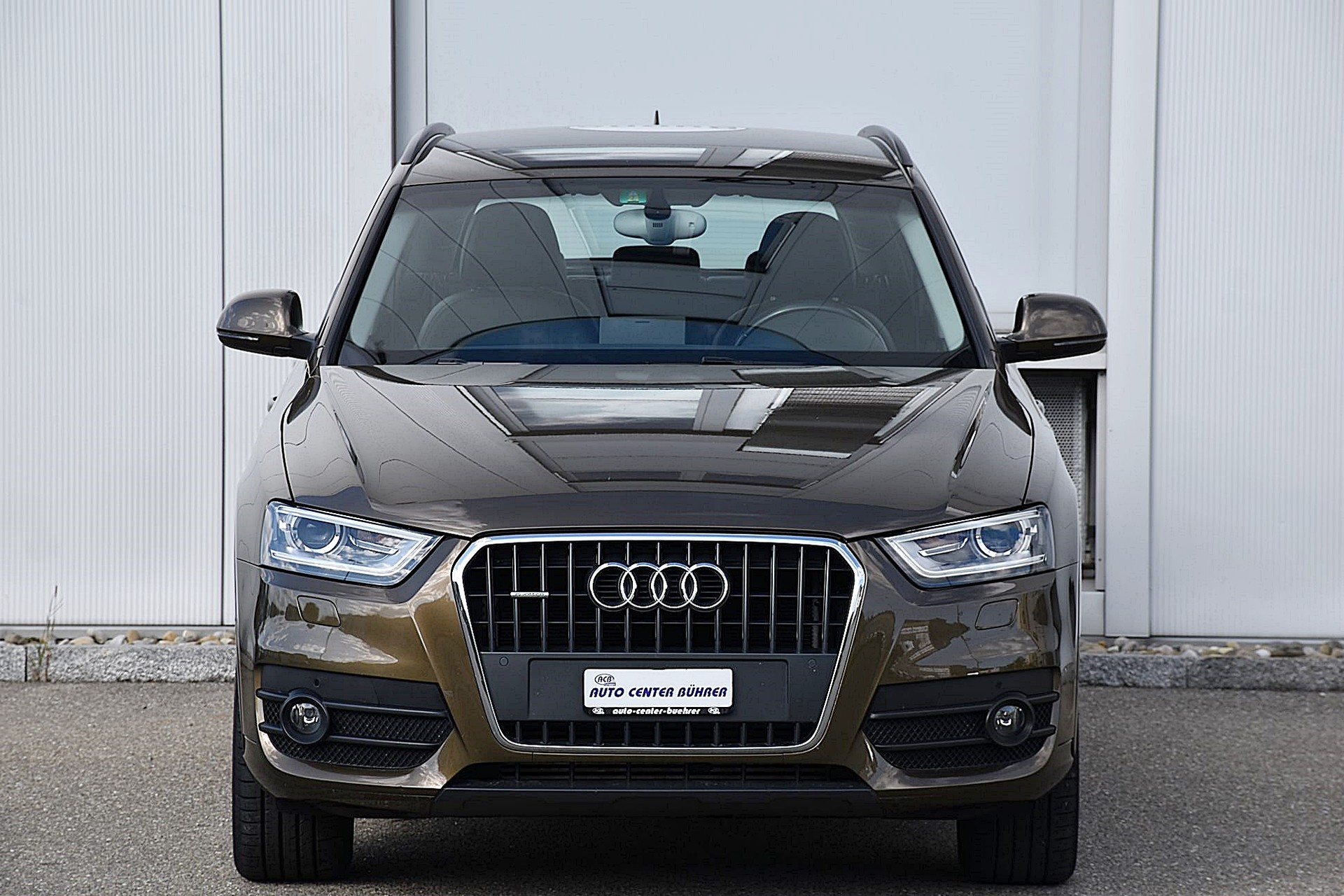 AUDI Q3 2.0 TFSI quattro-image-4