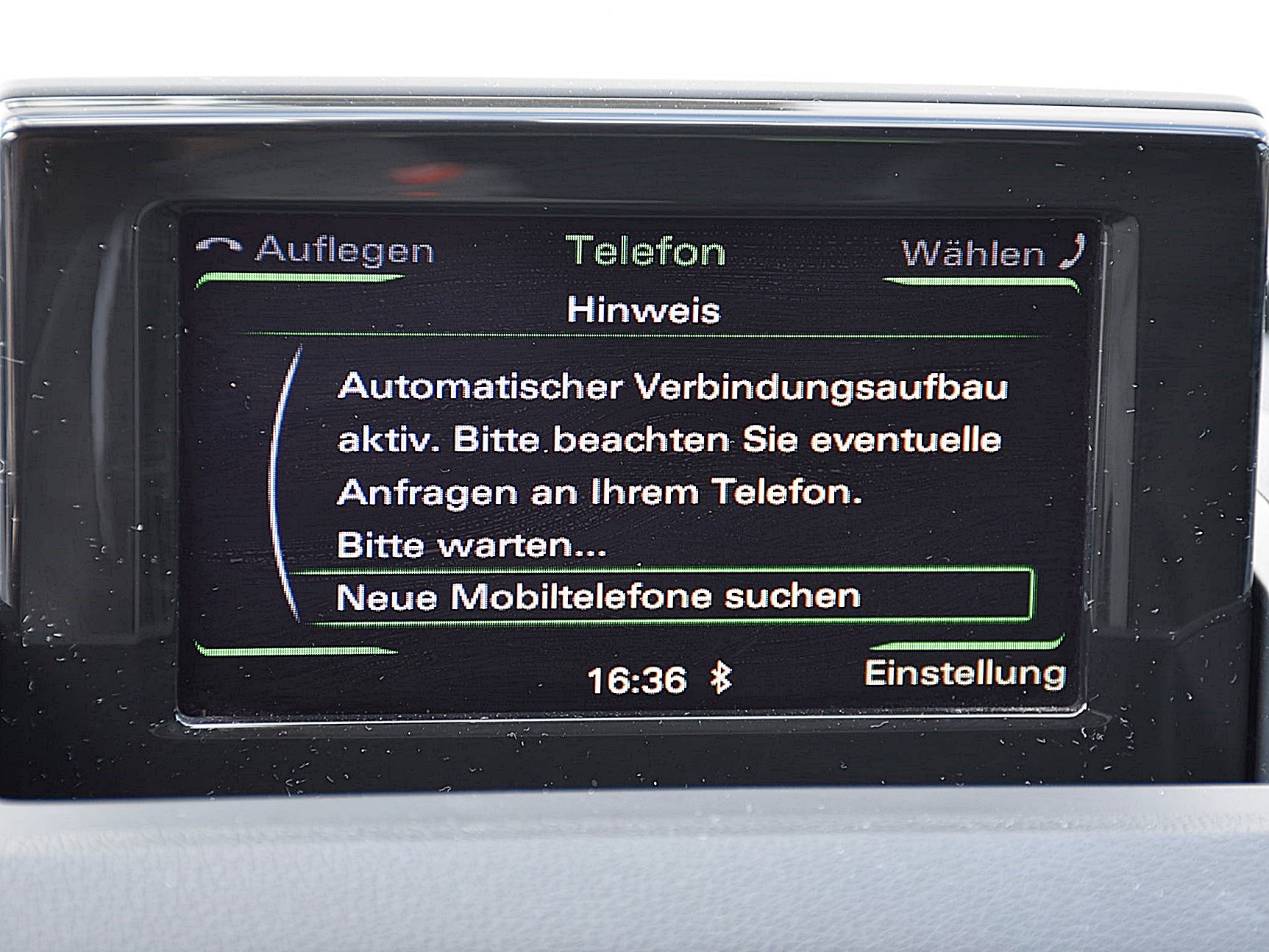 AUDI Q3 2.0 TFSI quattro-image-9