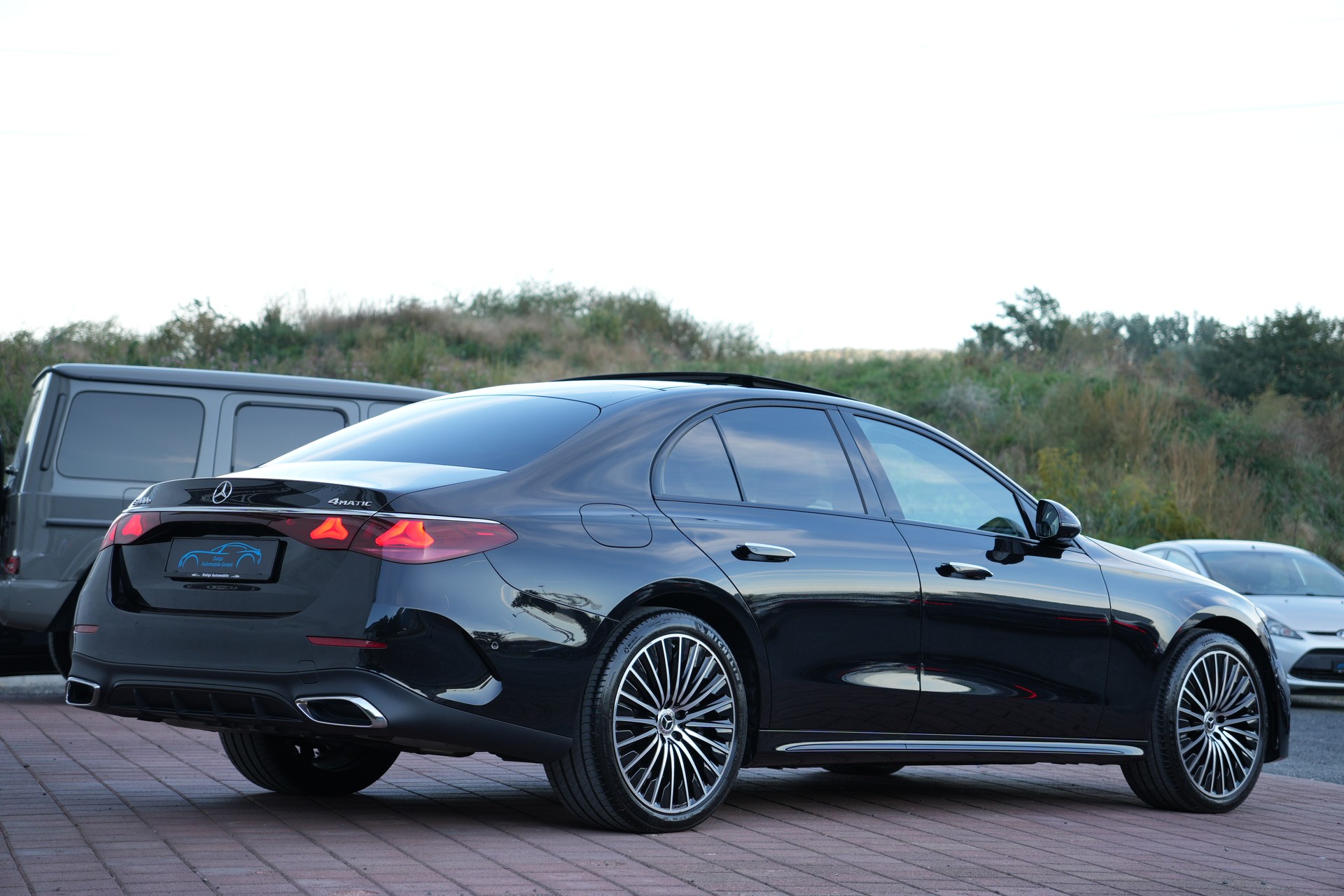 MERCEDES-BENZ E 400 e 4Matic 9G-Tronic (CH)-image-2
