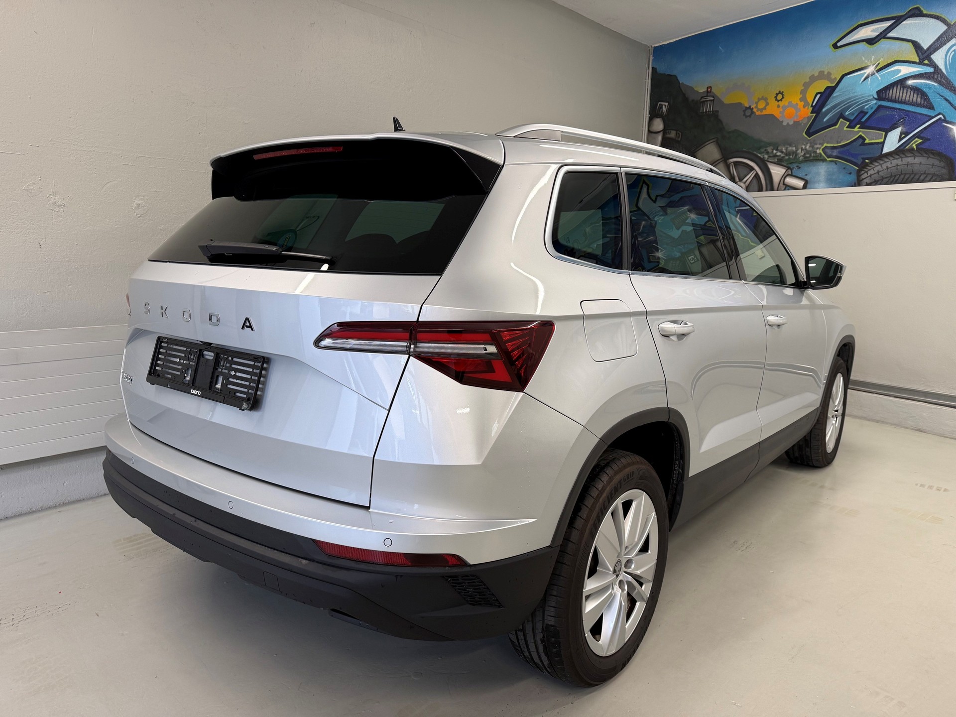 SKODA Karoq 1.5 TSI Selection DSG-image-3