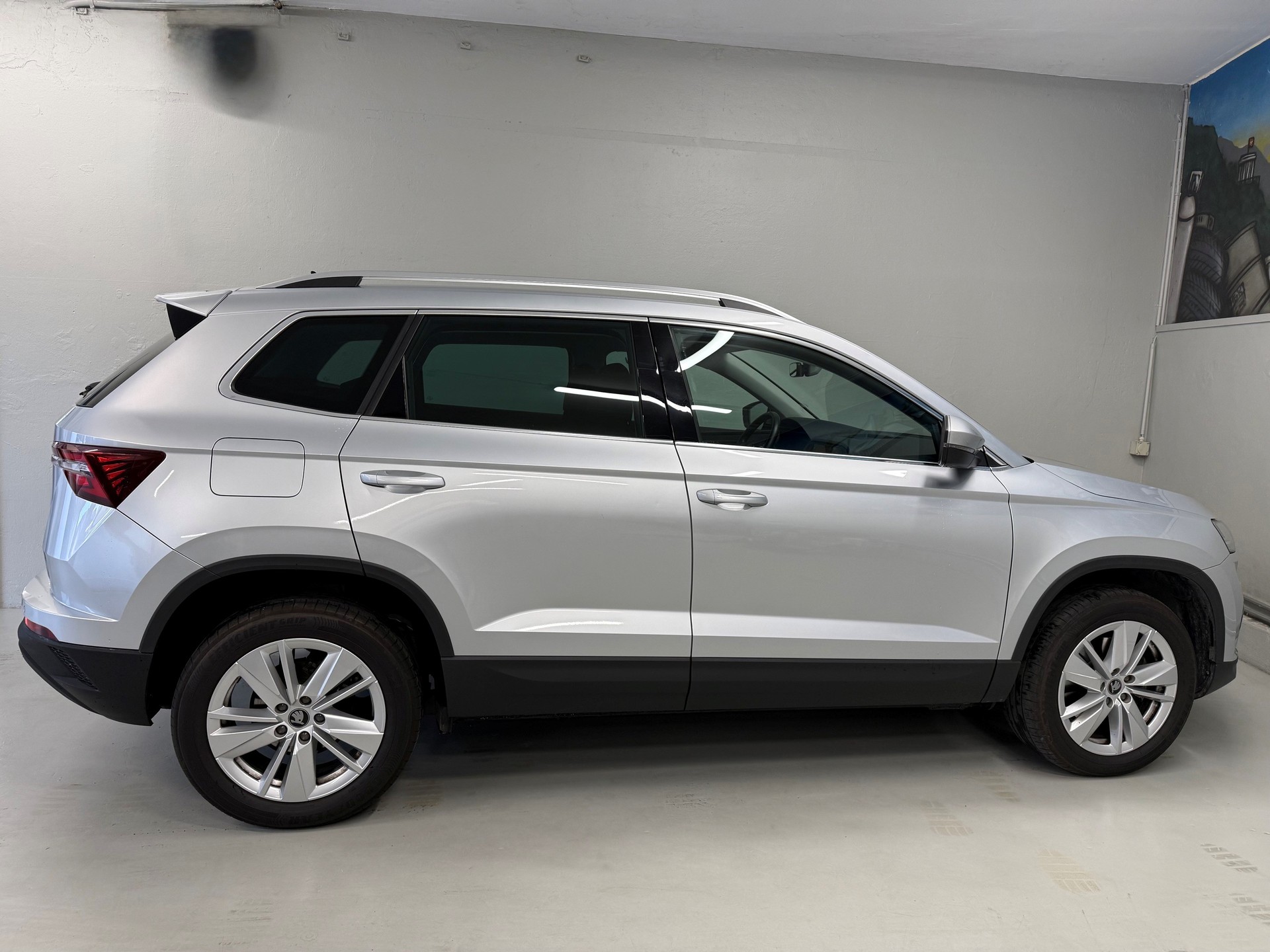 SKODA Karoq 1.5 TSI Selection DSG-image-4