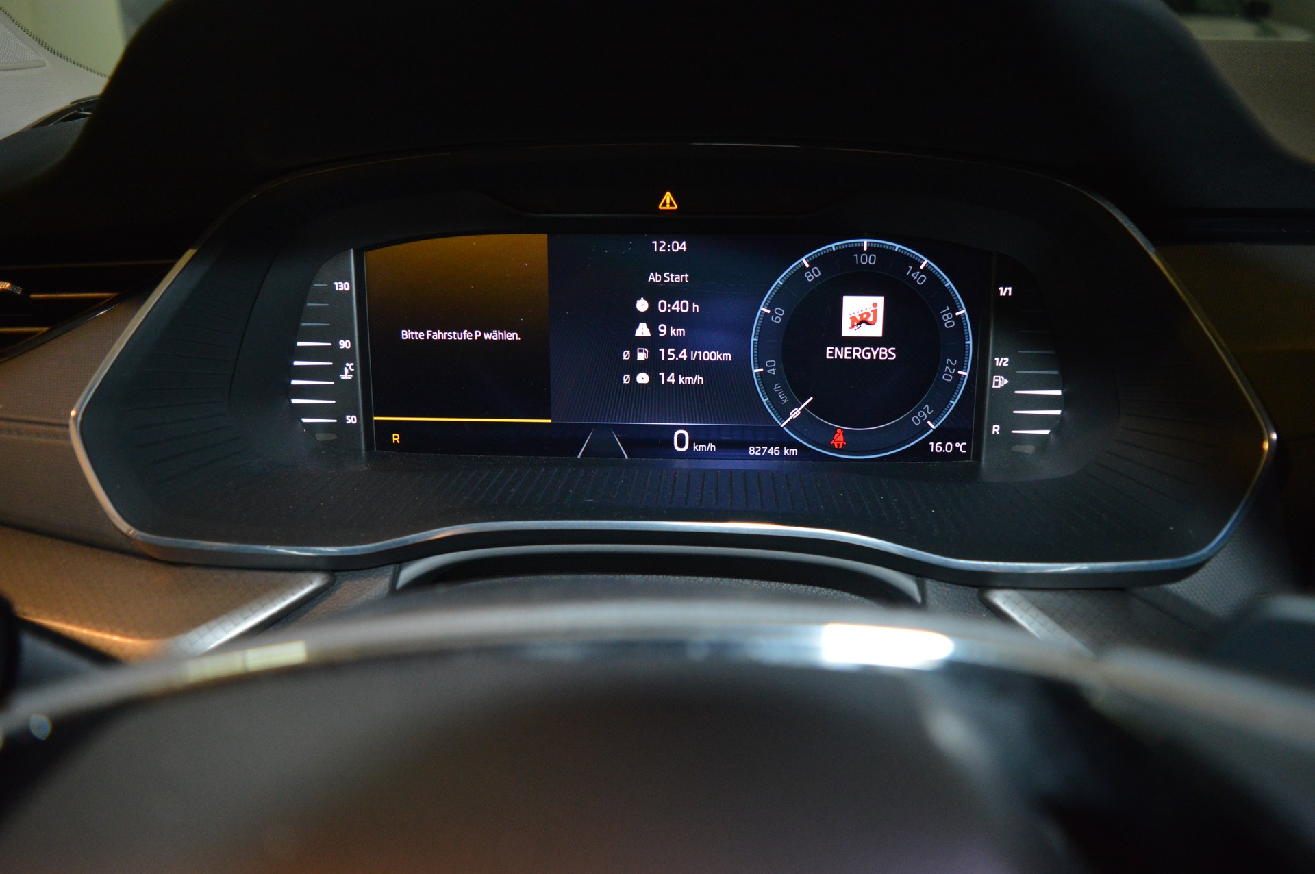 SKODA Octavia Combi 2.0 TSI Ambition DSG 4x4-image-18
