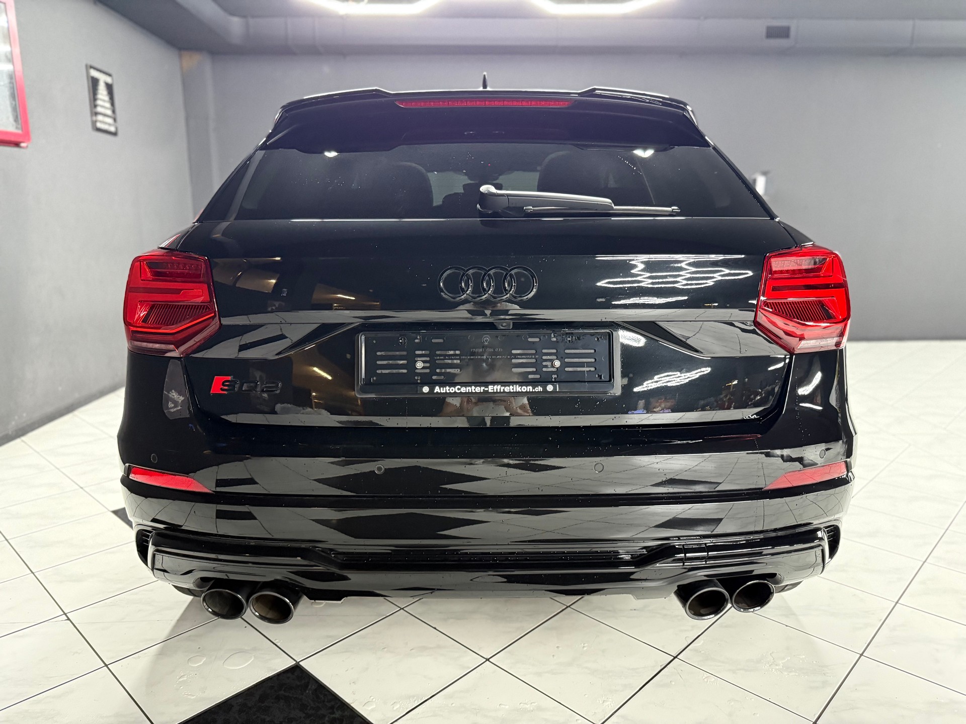 AUDI SQ2 TFSI quattro S-tronic-image-4
