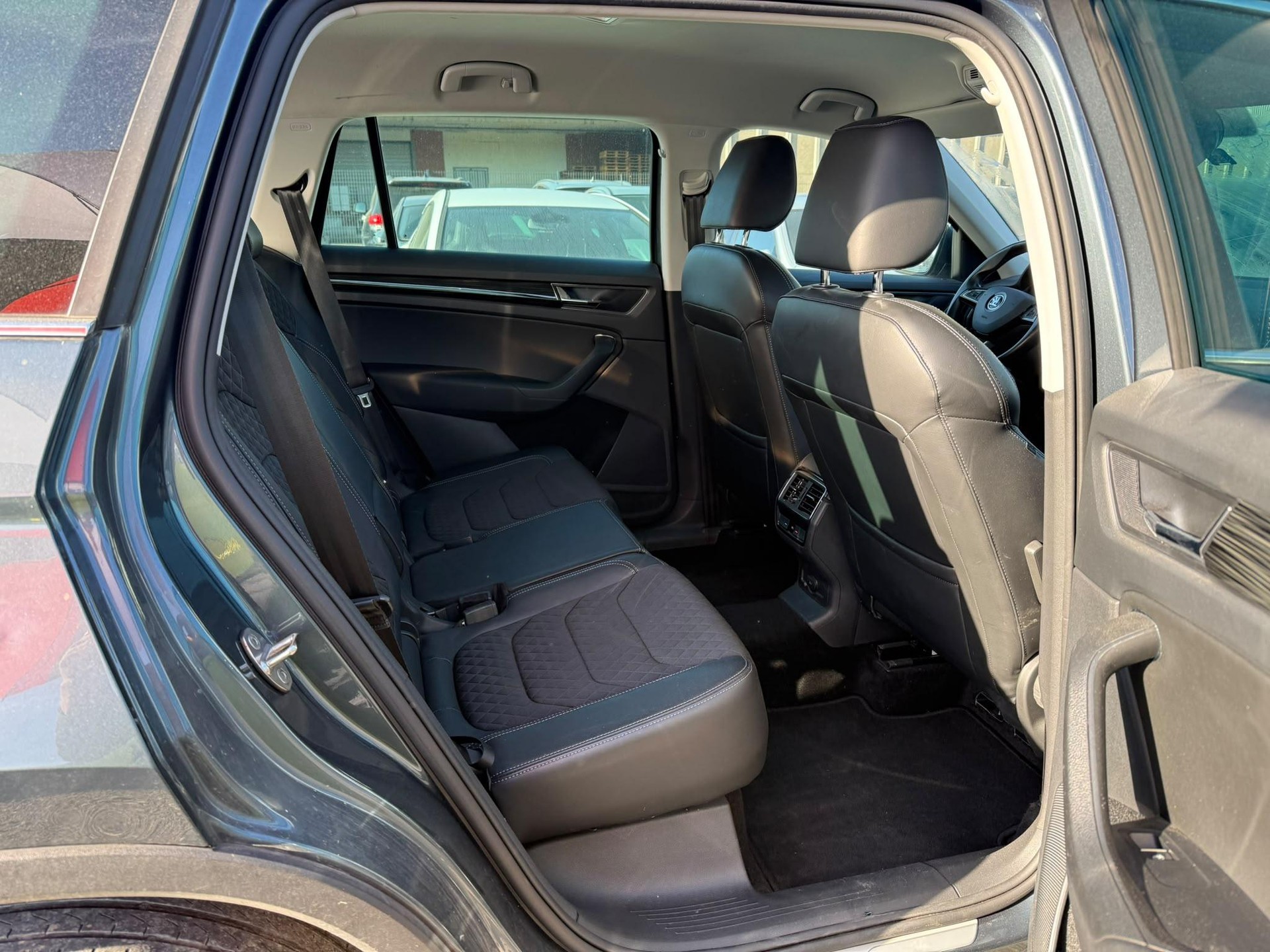 SKODA Kodiaq 2.0 TDI DSG 4x4-image-11