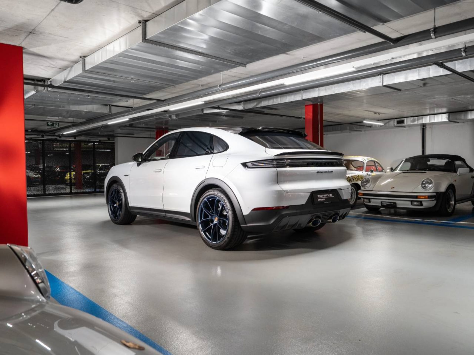 PORSCHE Cayenne Turbo E-Hybrid Coupé avec Paquet-GT-image-1
