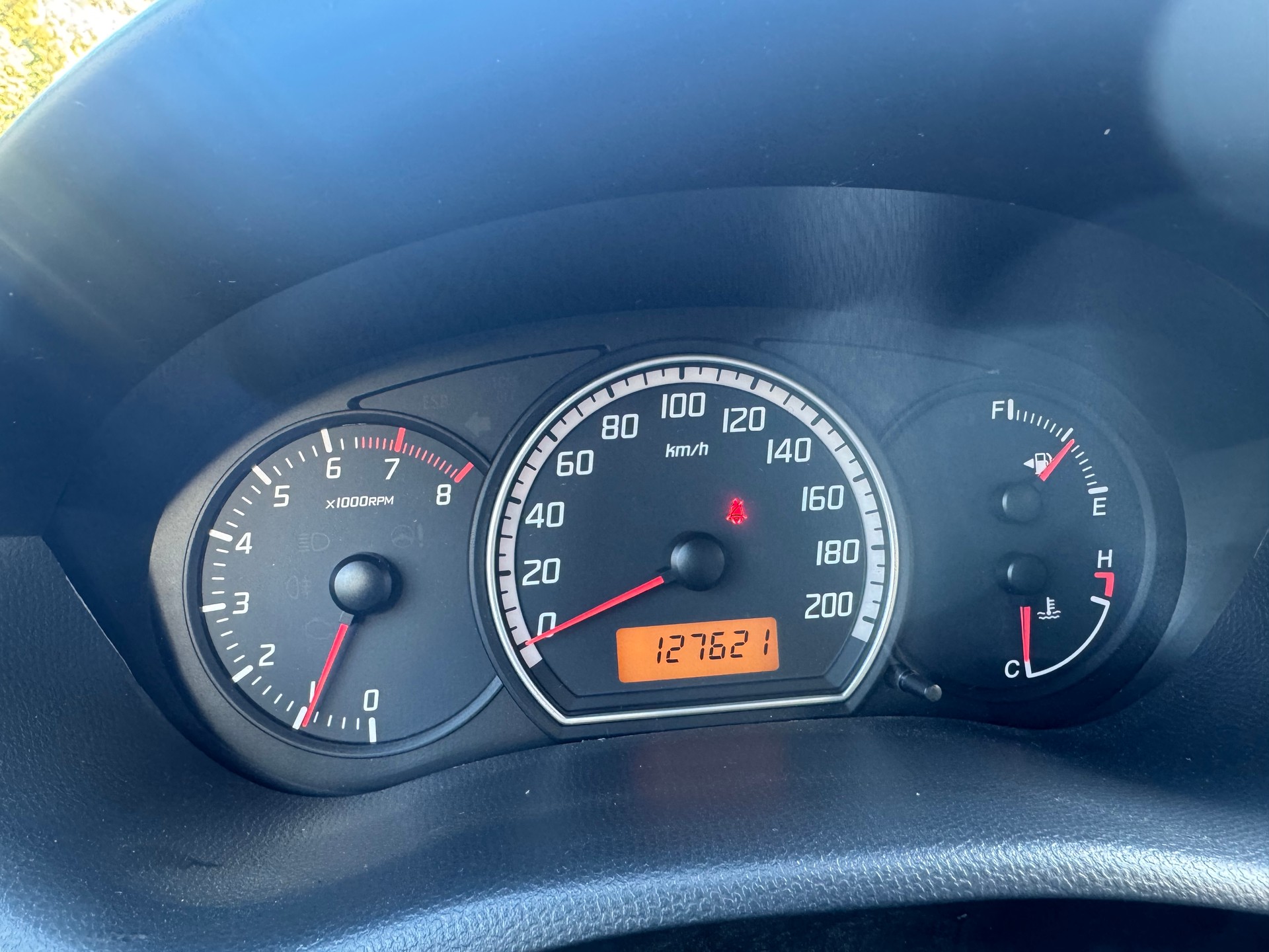 SUZUKI Swift 1.3i 16V GL Top Piz Sulai LE 4x4-image-8