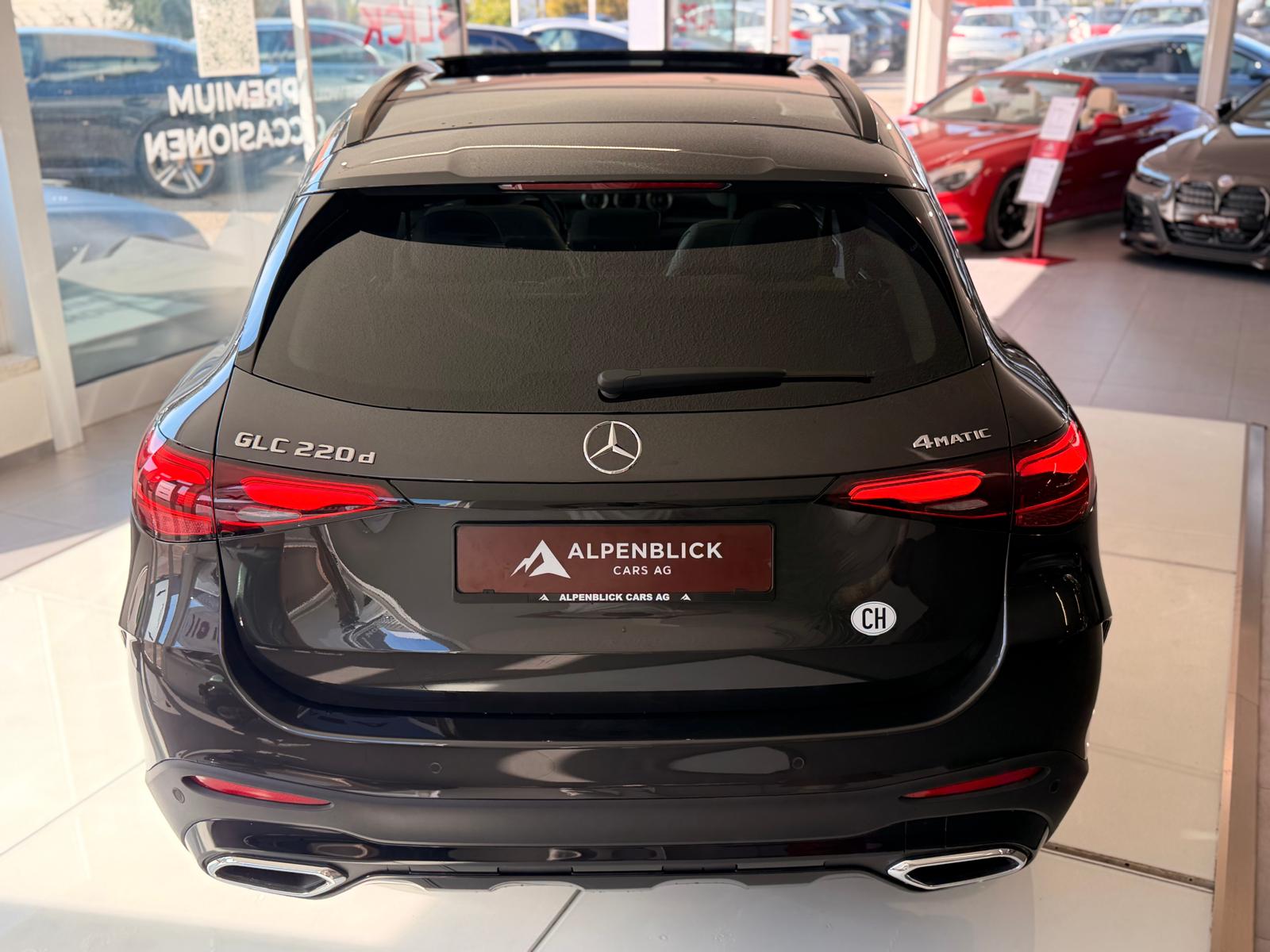 MERCEDES-BENZ GLC 220 d 4Matic 9G-Tronic-image-11