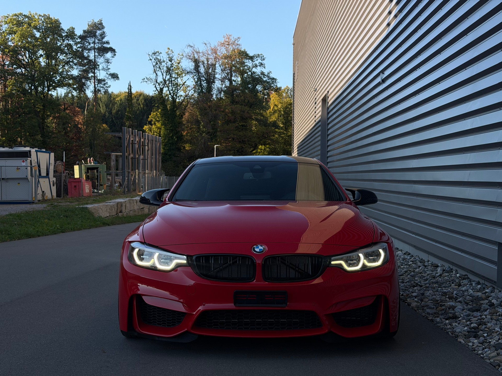 BMW M4 Coupé Competition DKG - Born in M Town Edition-image-7