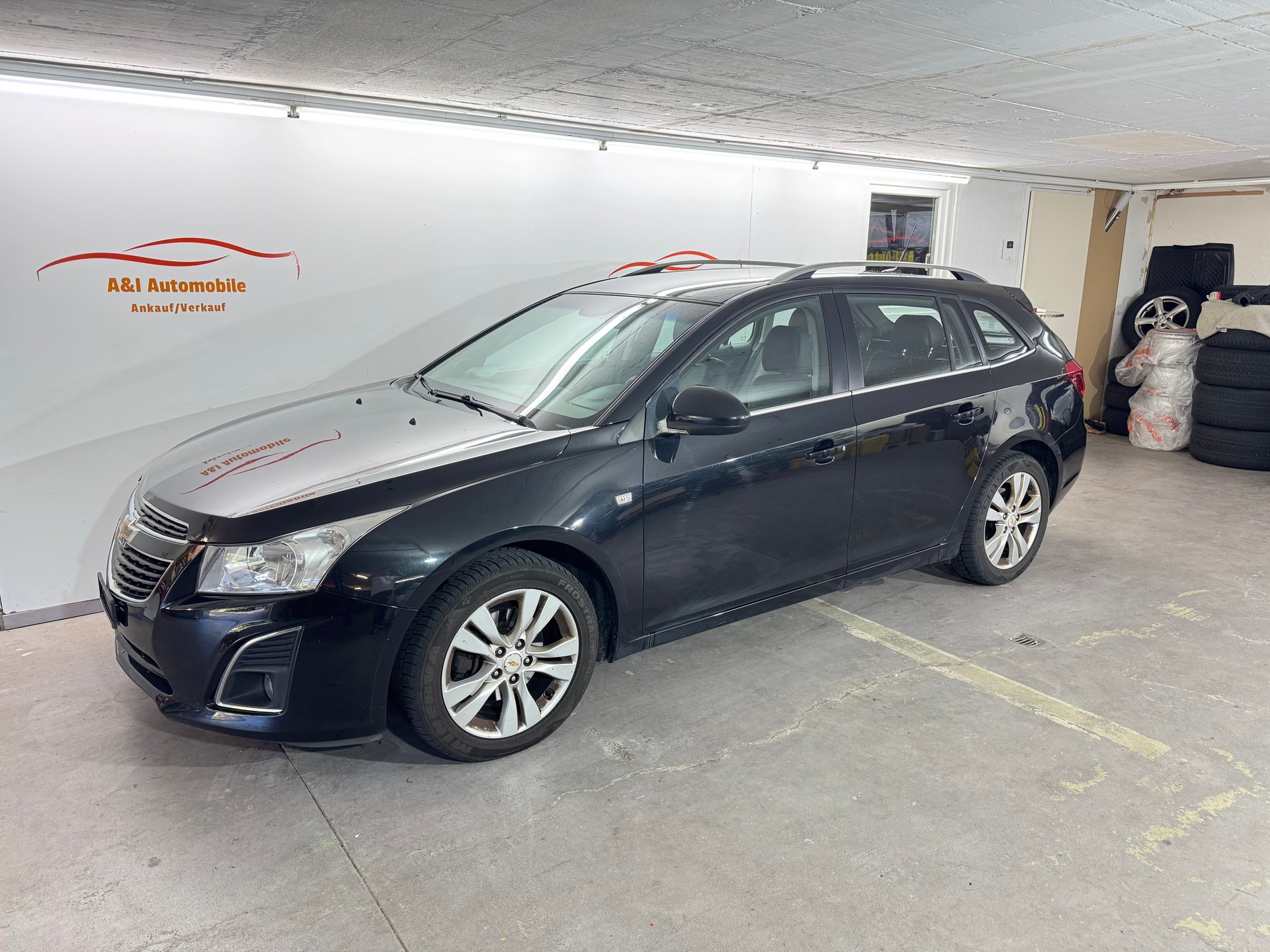 CHEVROLET Cruze Station Wagon 2.0 VCDi LTZ Automatic-image-0