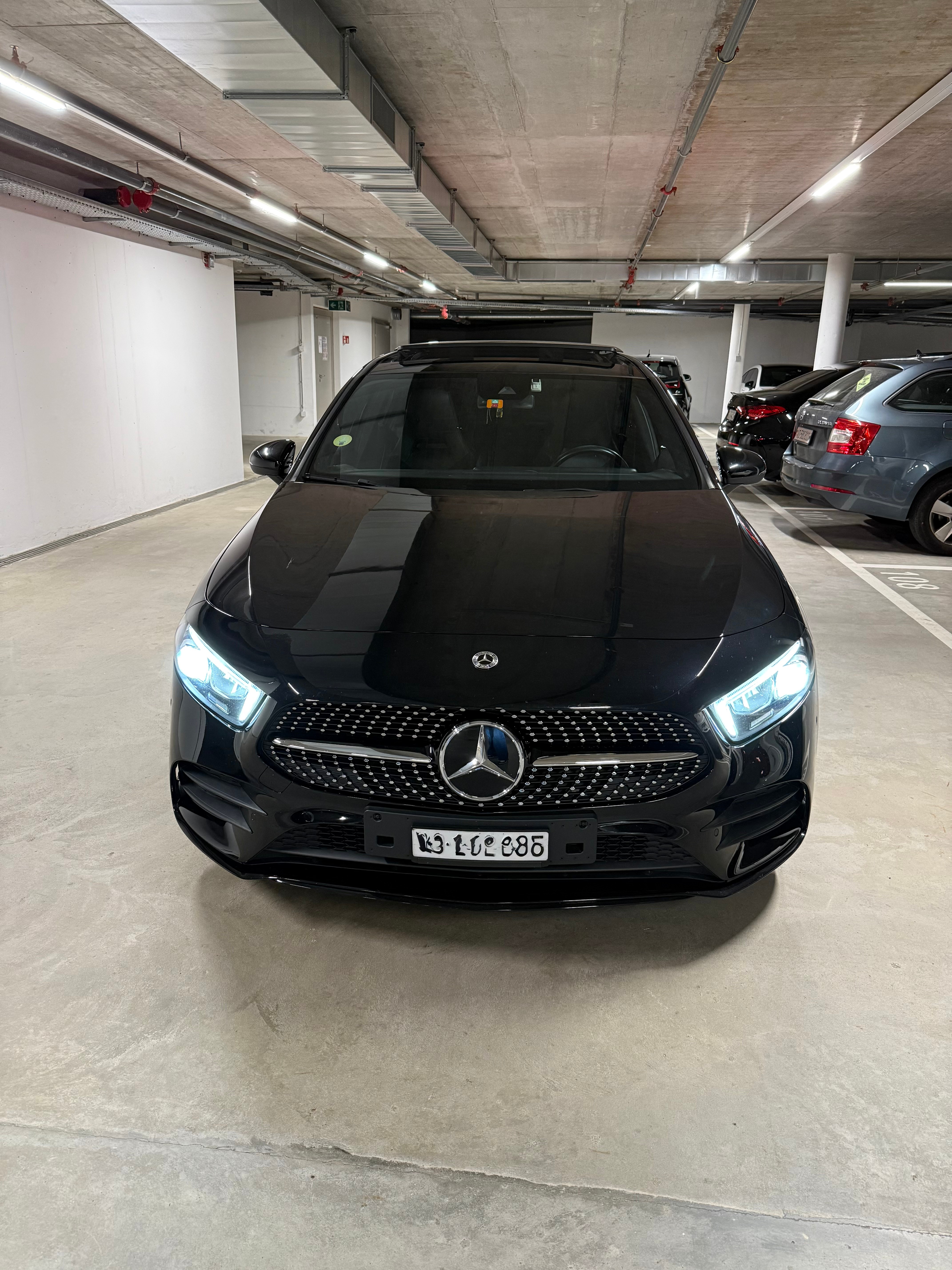 Car photo