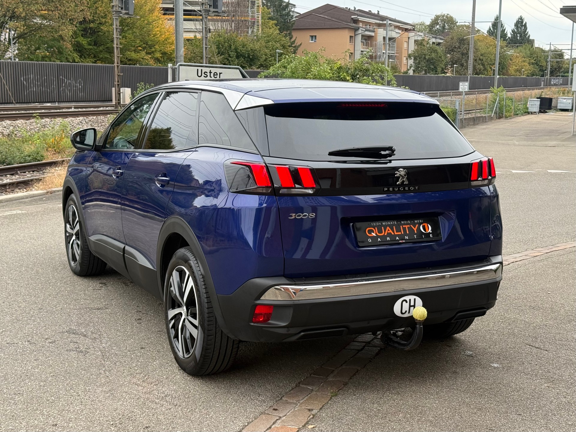 PEUGEOT 3008 1.5 BlueHDi Active EAT-image-5