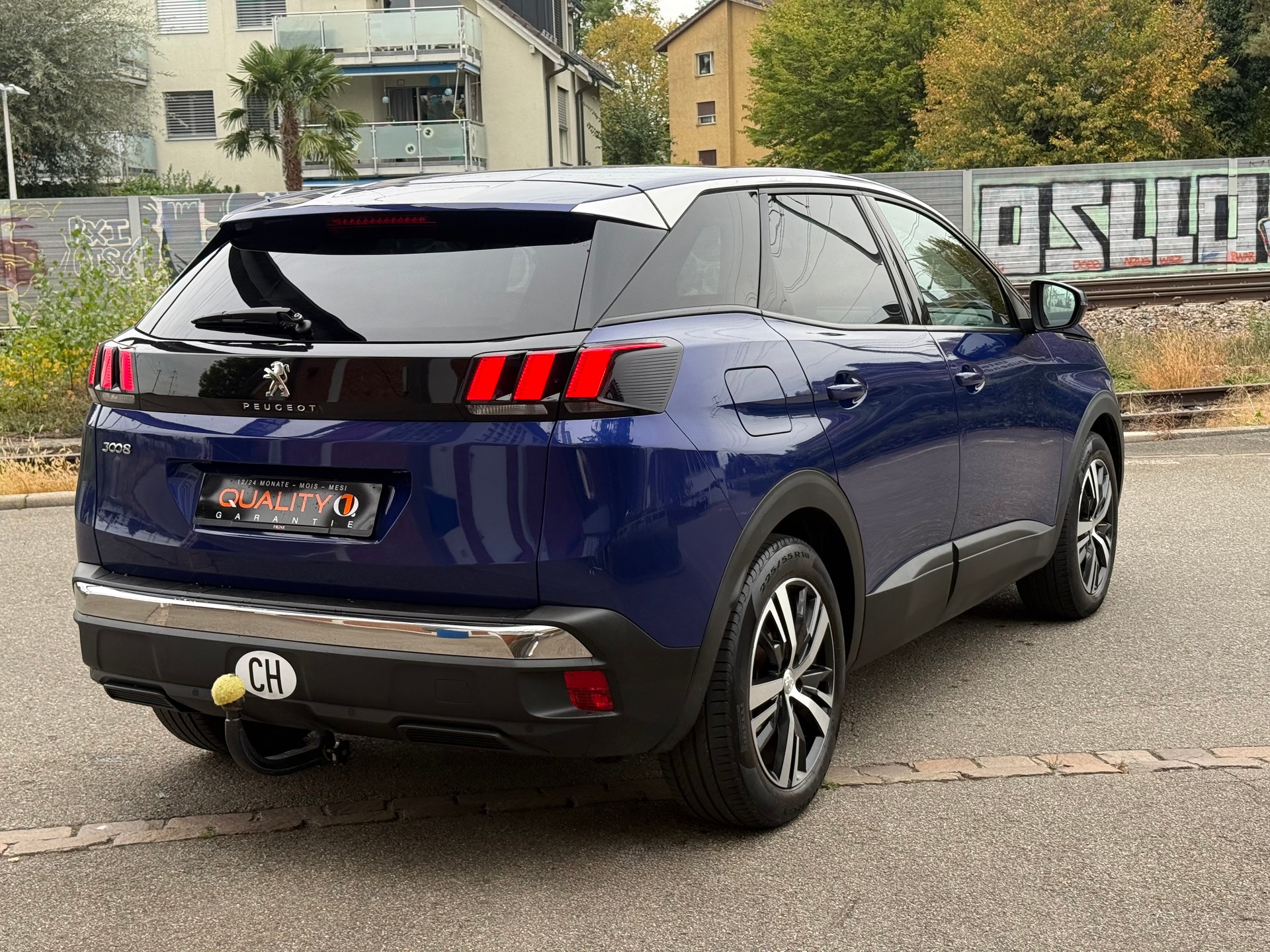 PEUGEOT 3008 1.5 BlueHDi Active EAT-image-3