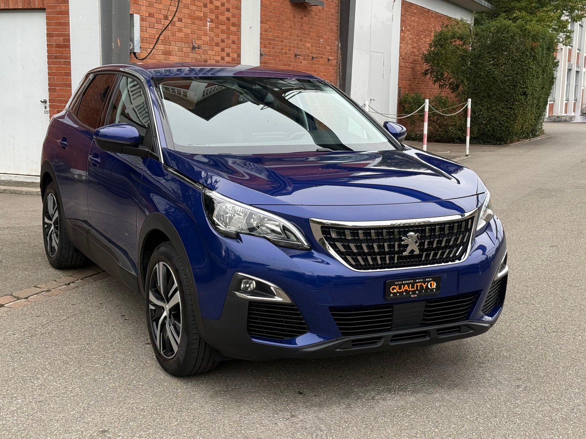 PEUGEOT 3008 1.5 BlueHDi Active EAT-image-2