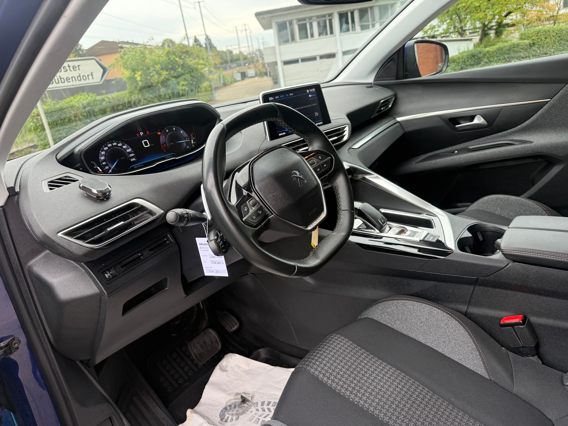 PEUGEOT 3008 1.5 BlueHDi Active EAT-image-7