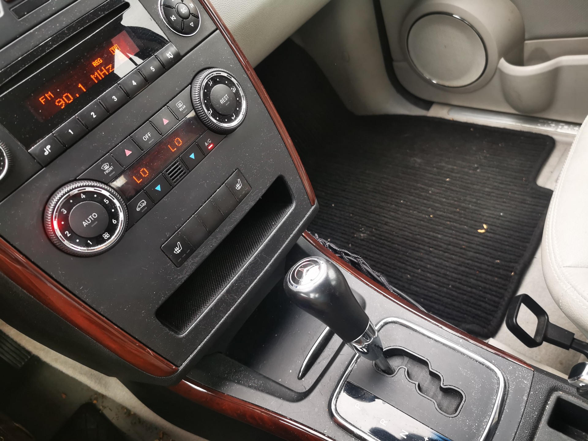 MERCEDES-BENZ A 200 Avantgarde-image-11