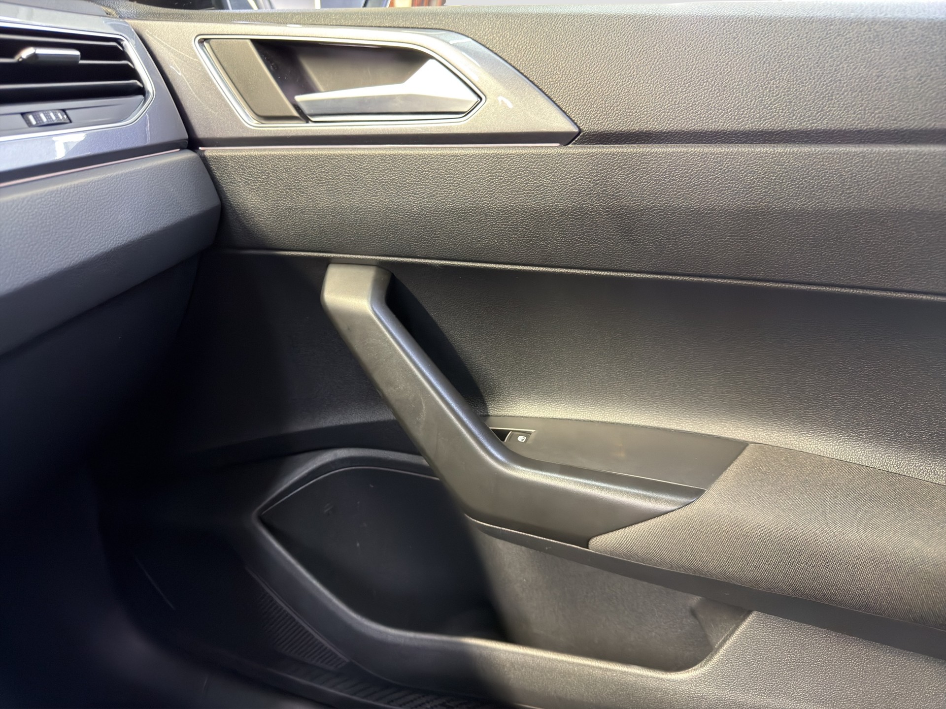 VW Polo 2.0 TSI GTI DSG-image-29
